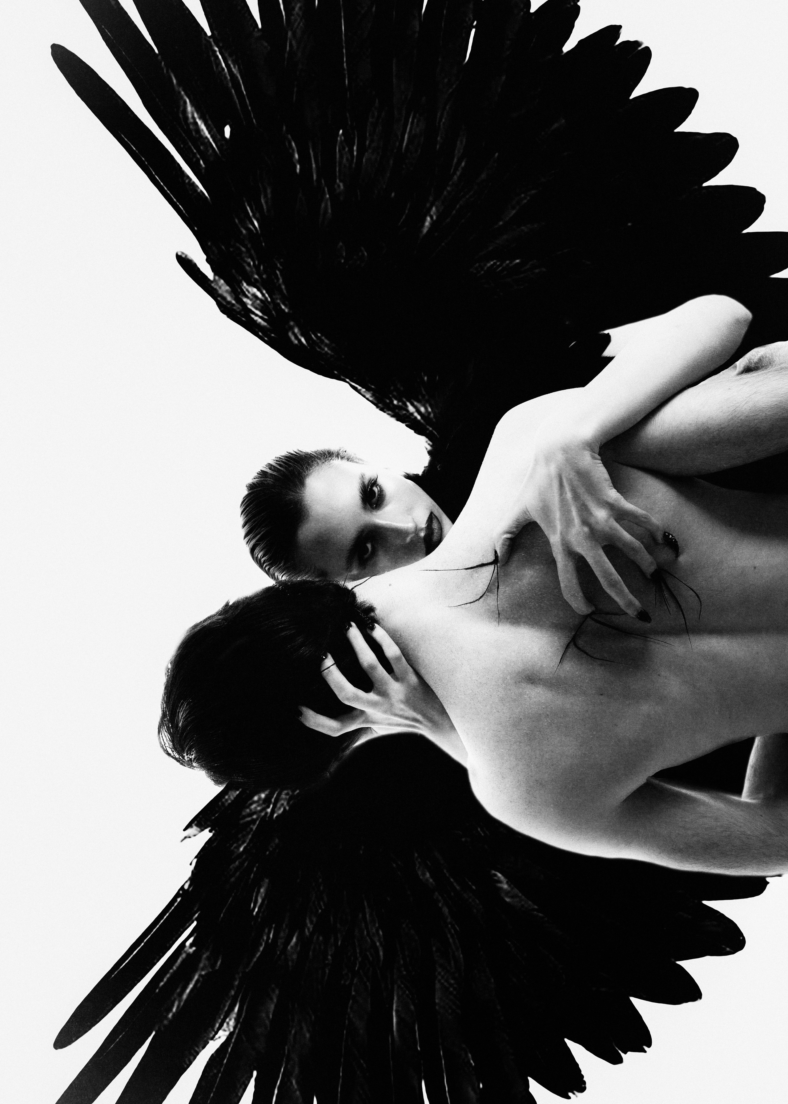 NEVERMORE. Коммерческий и fashion-фотограф в Санкт-Петербурге Олеся Поле