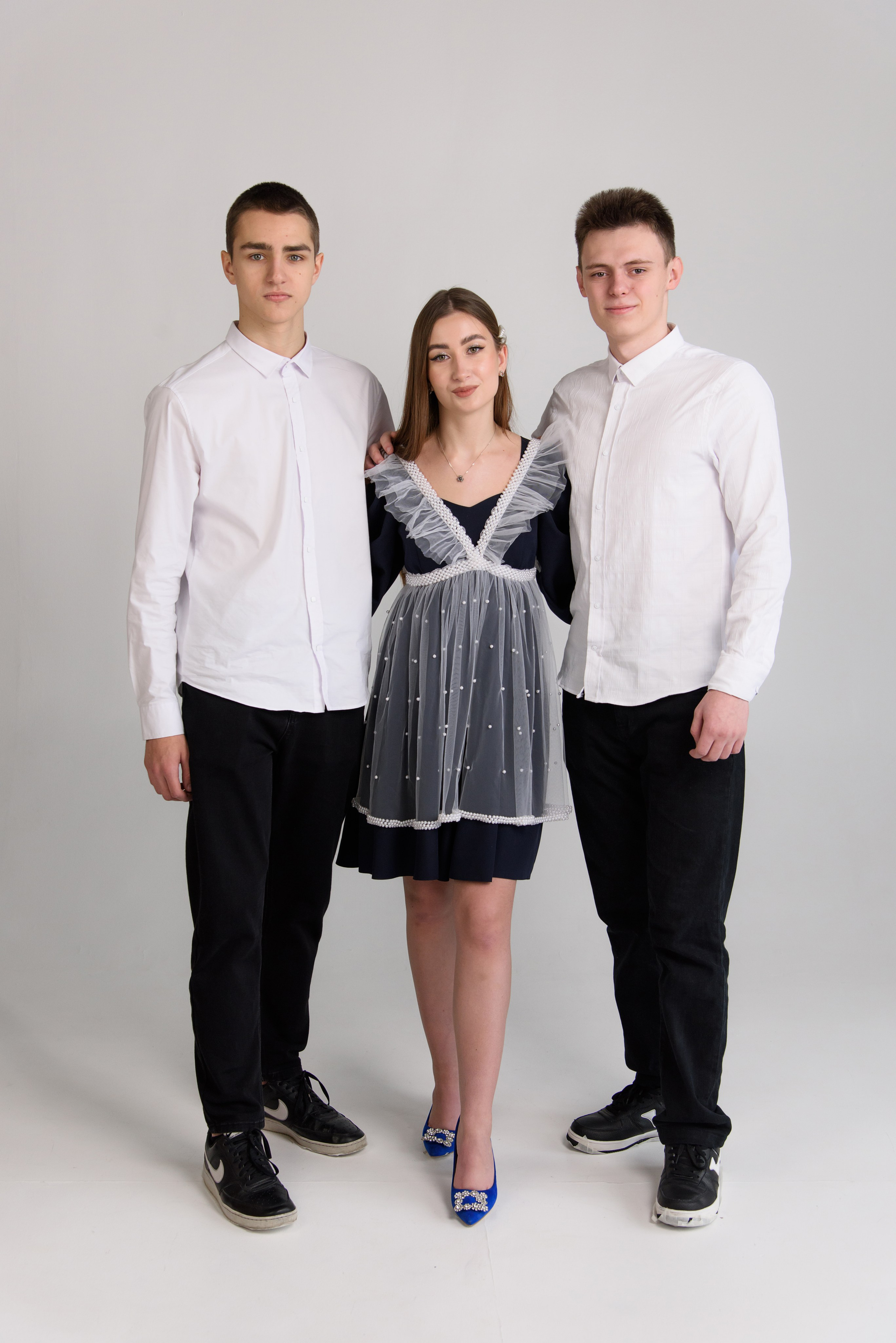 Фотосъемка на альбомы 9-11 классы. Выпускные альбомы Искитим Бердск Новосибирск