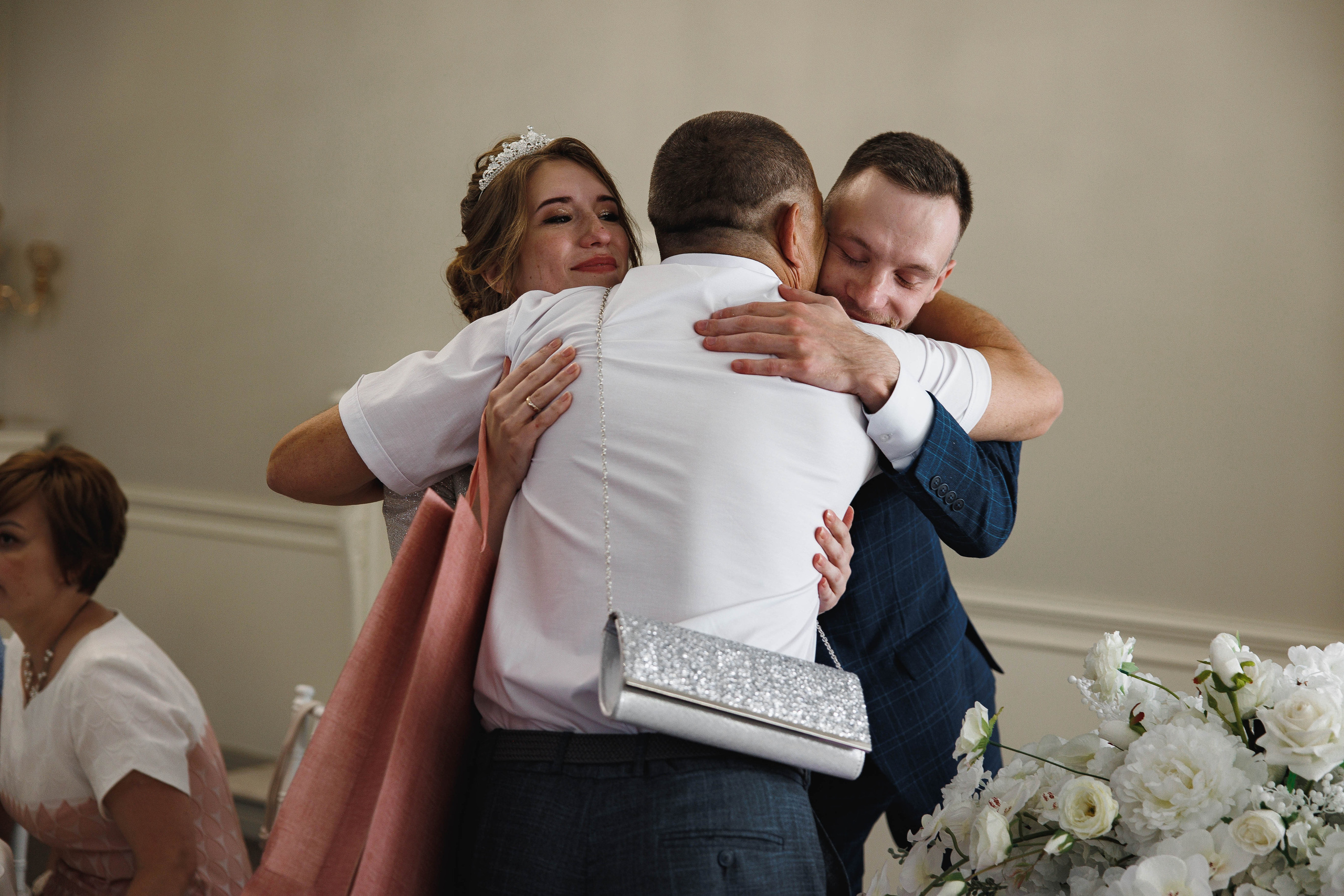 Чика-чика-чика-чика, ты-спелая клубника!. Галерея