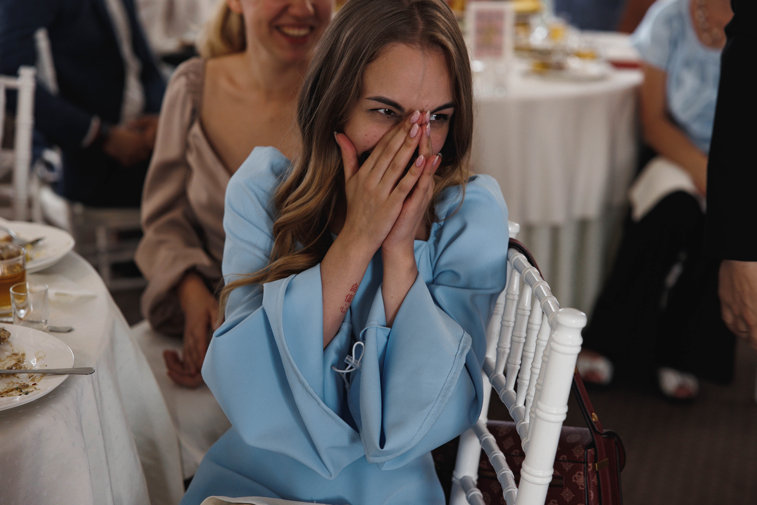 Чика-чика-чика-чика, ты-спелая клубника!. Галерея