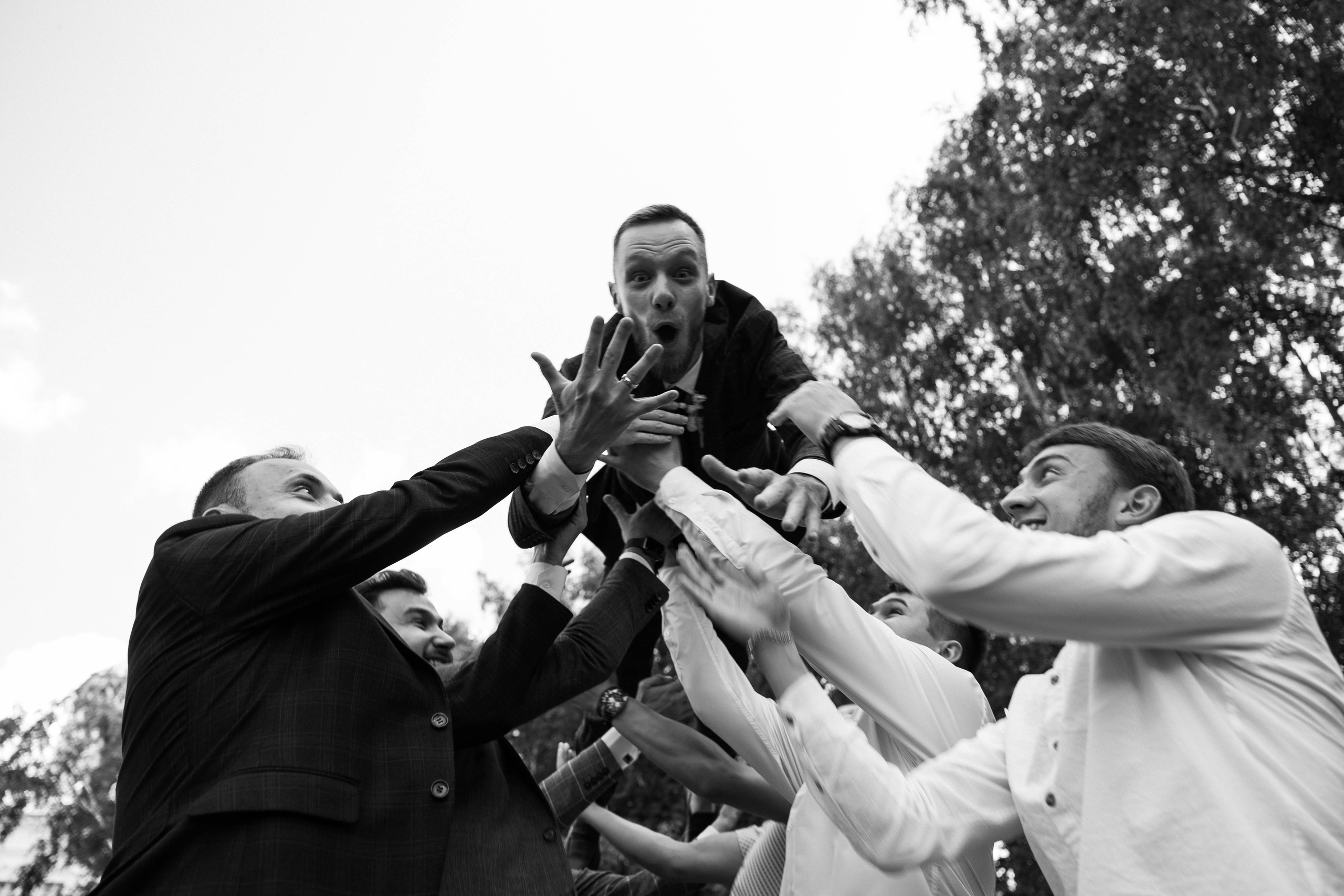 Чика-чика-чика-чика, ты-спелая клубника!. Галерея