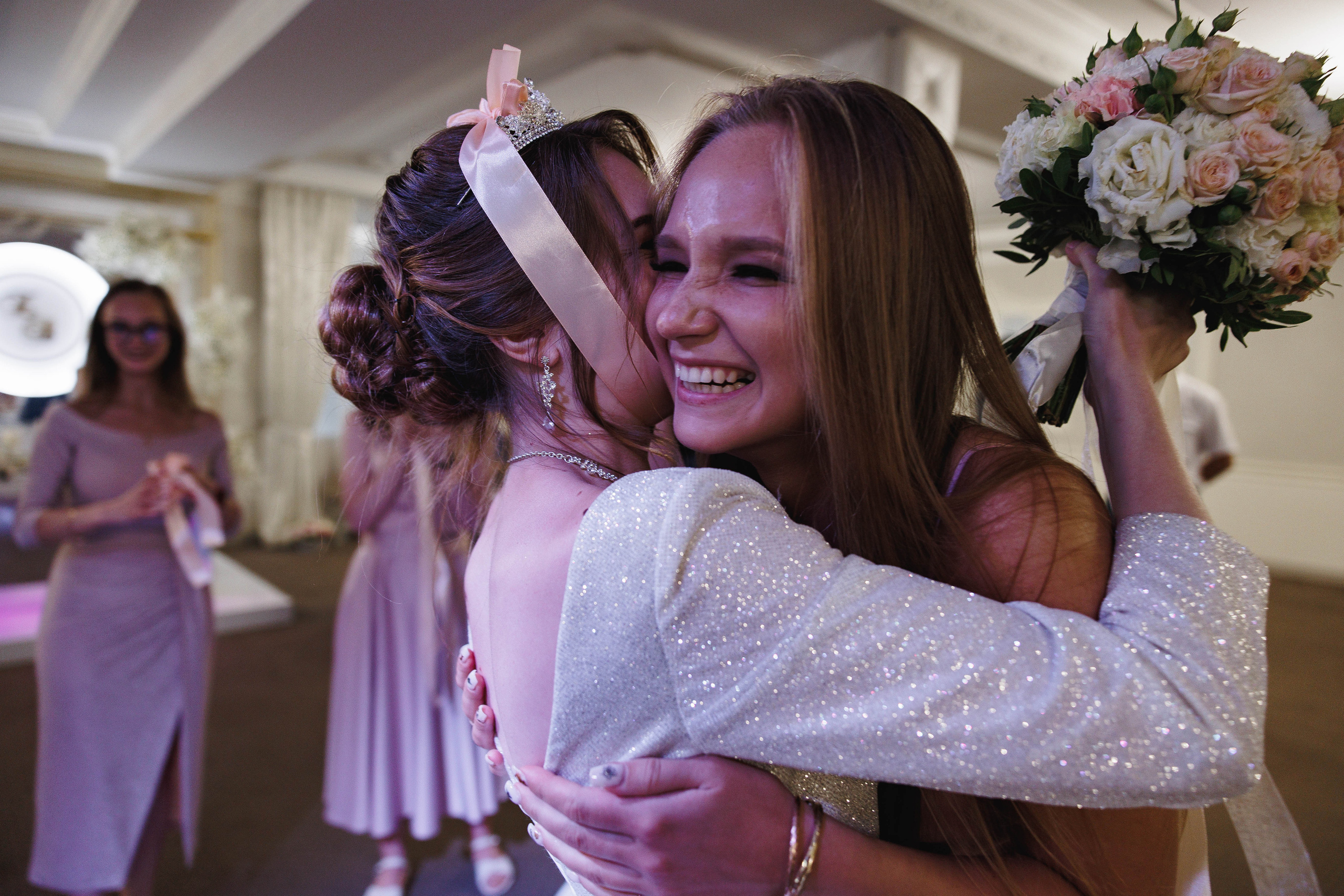 Чика-чика-чика-чика, ты-спелая клубника!. Галерея