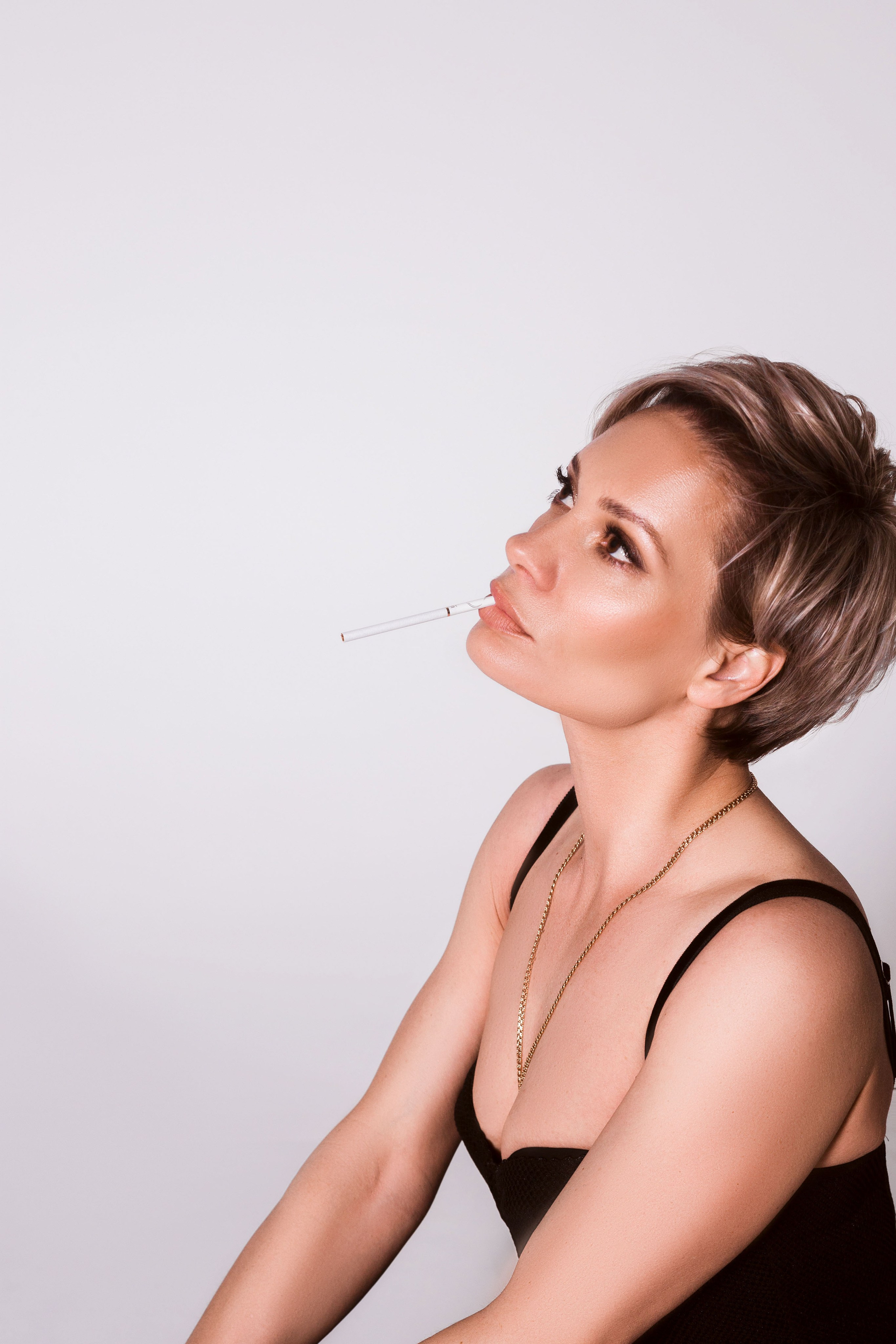 Портретная съемка. Предметный и женский фотограф в Новосибирске