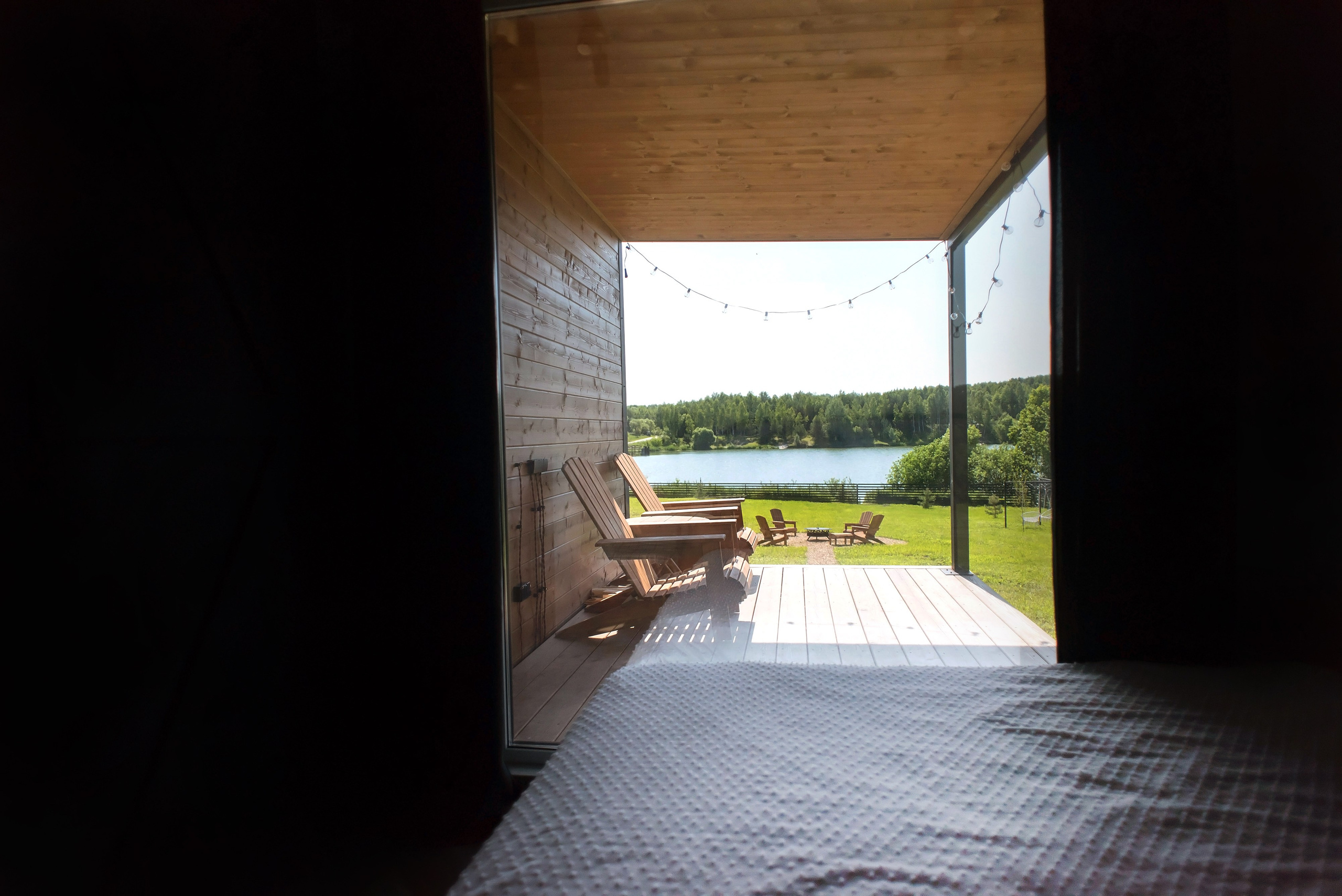 Наш домик. Глэмпинг. Аренда дома для отдыха в Брянске. Банный чан, зона BBQ. Дом на озере в Брянске. Отдых Брянск