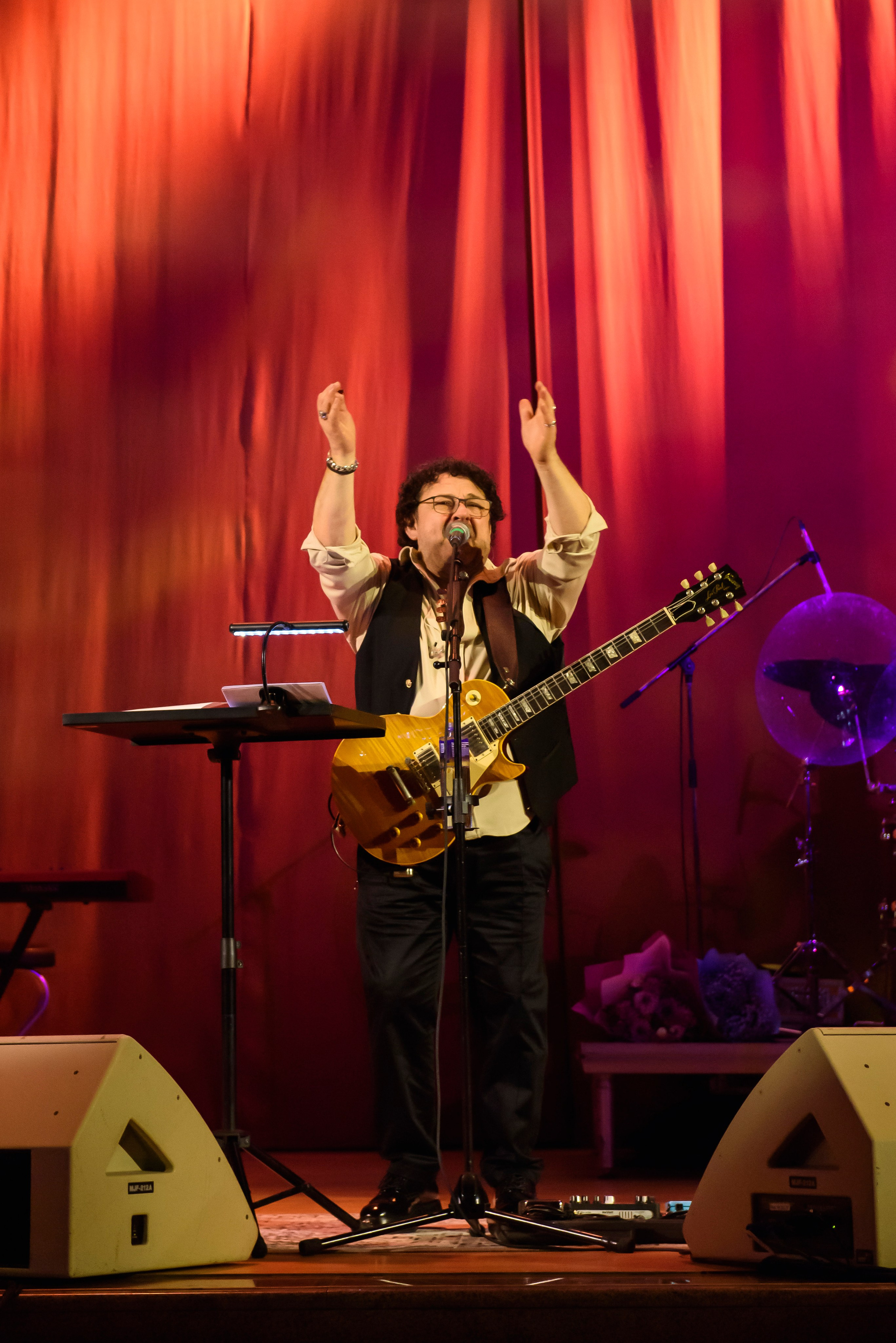 Игорь Саруханов — «Имена на все времена». Бренд-фотограф для экспертов и блогеров в Москве Влада Горбовская