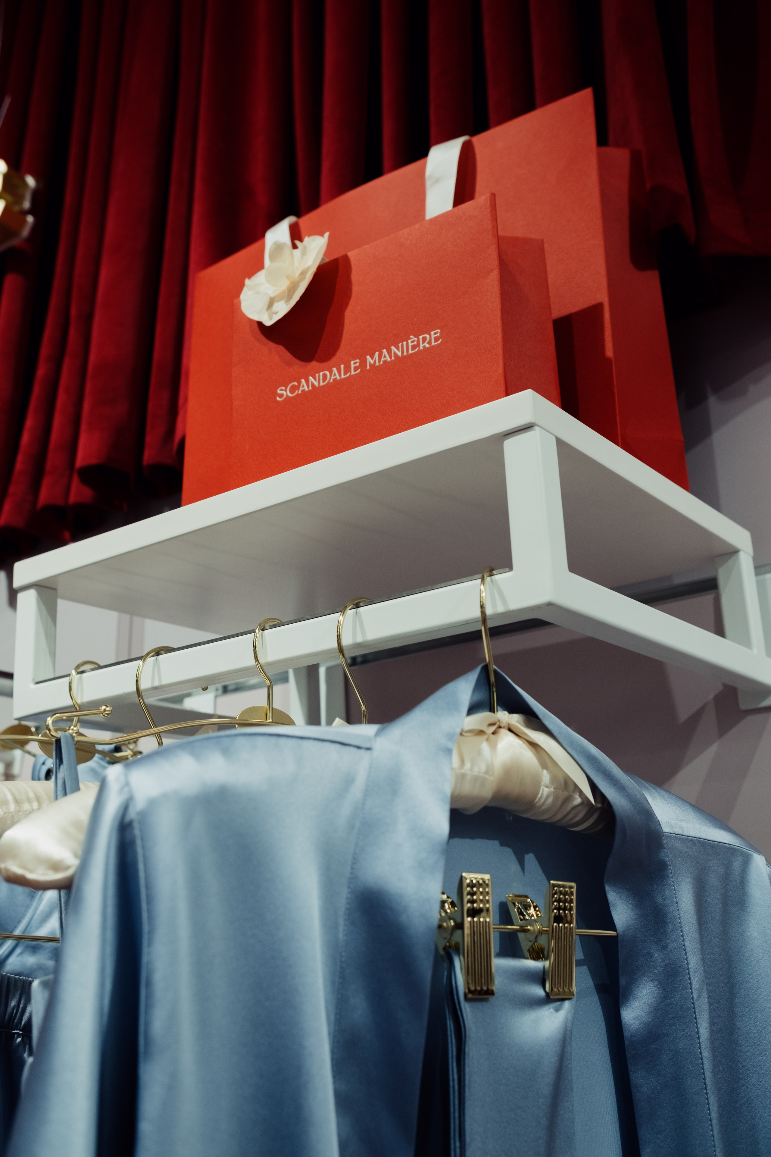 SCANDALE MANIERE. Репортажный и портретный фотограф в Москве Илья Спиридонов