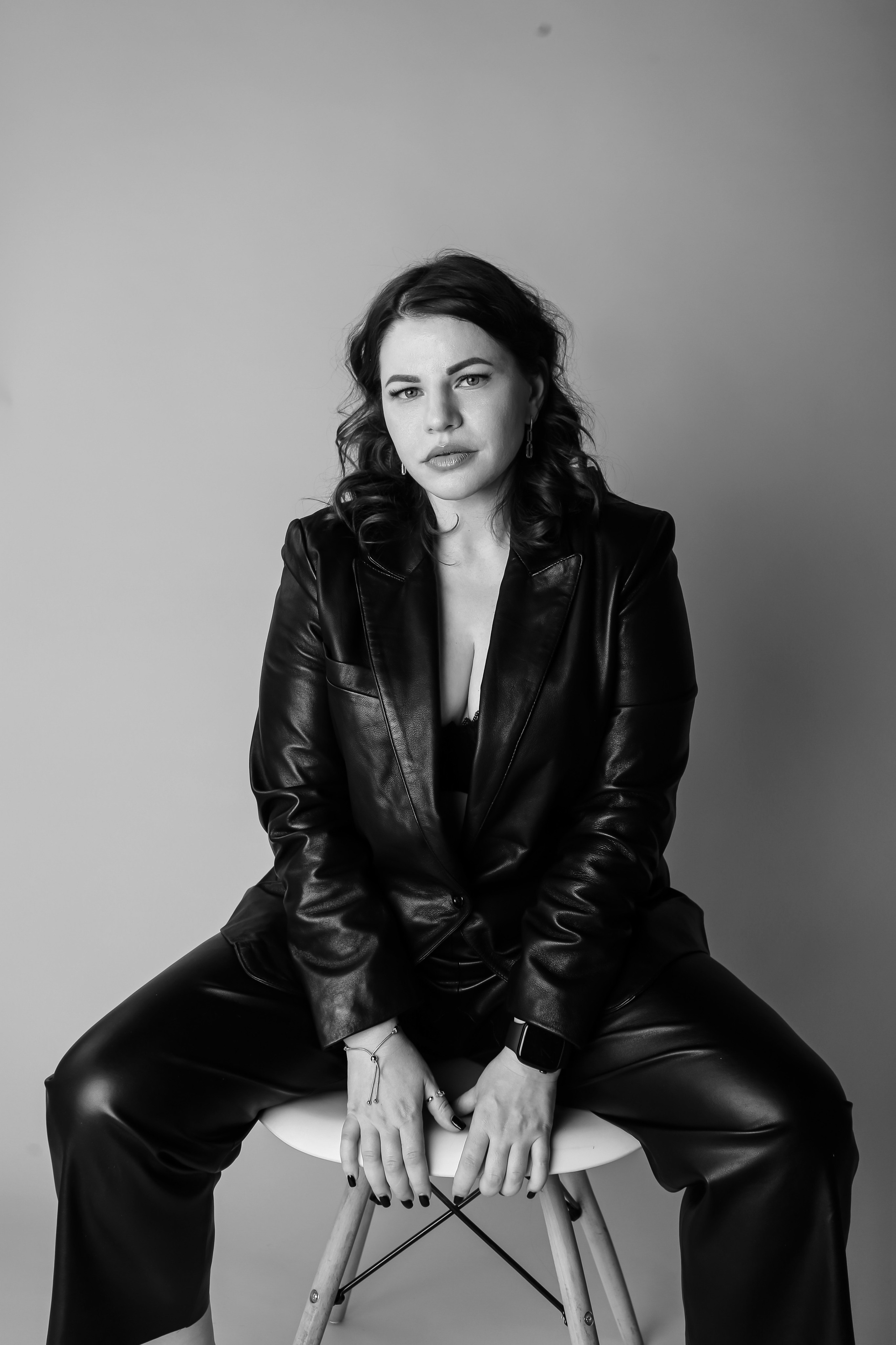 Съемка в студии на бумажном фоне. Семейный фотограф в Москве и МО Варвара Шаранова