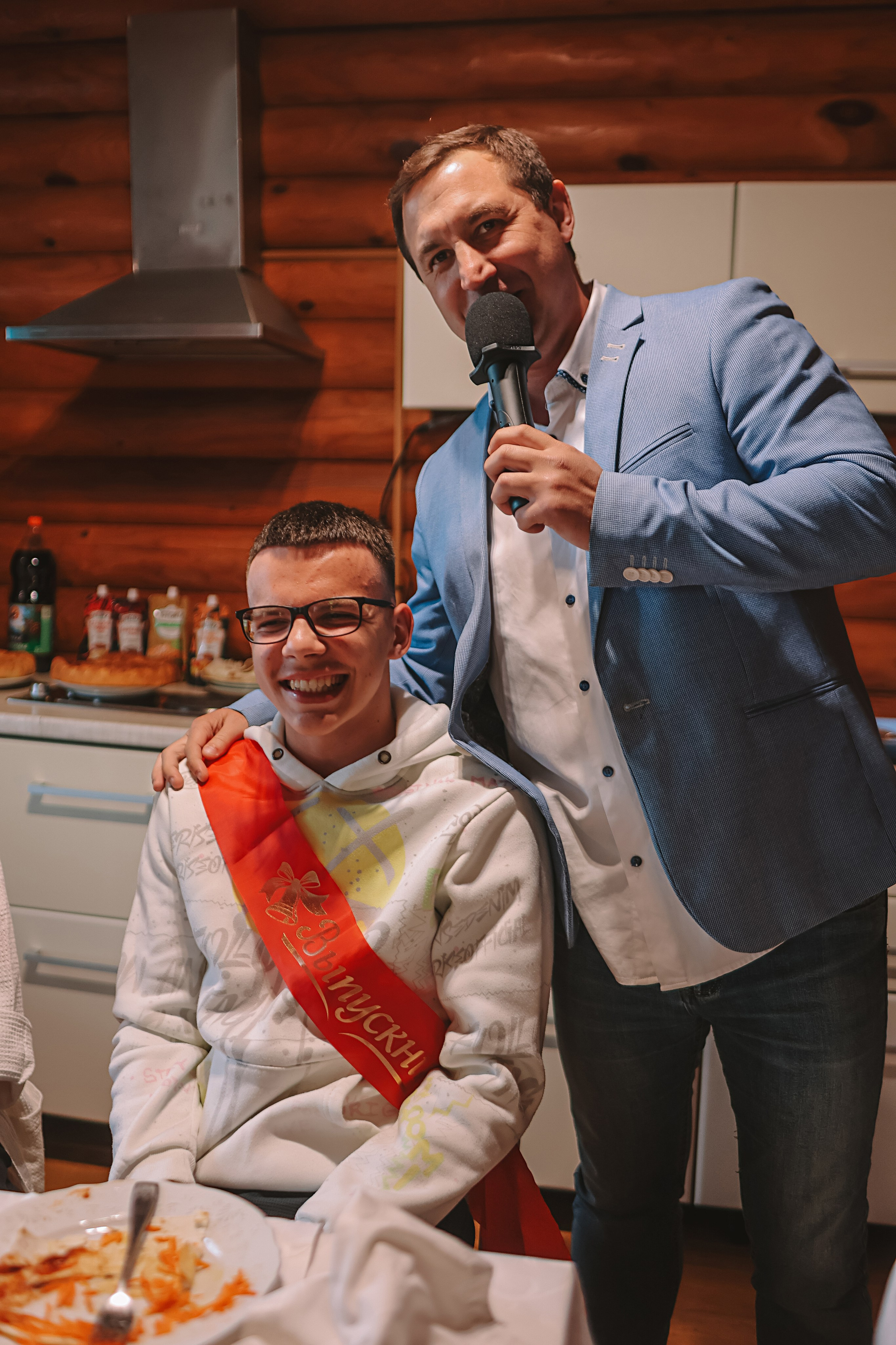 Последний звонок. Семейный фотограф Тюмень, фотограф на роды Салмина Мария