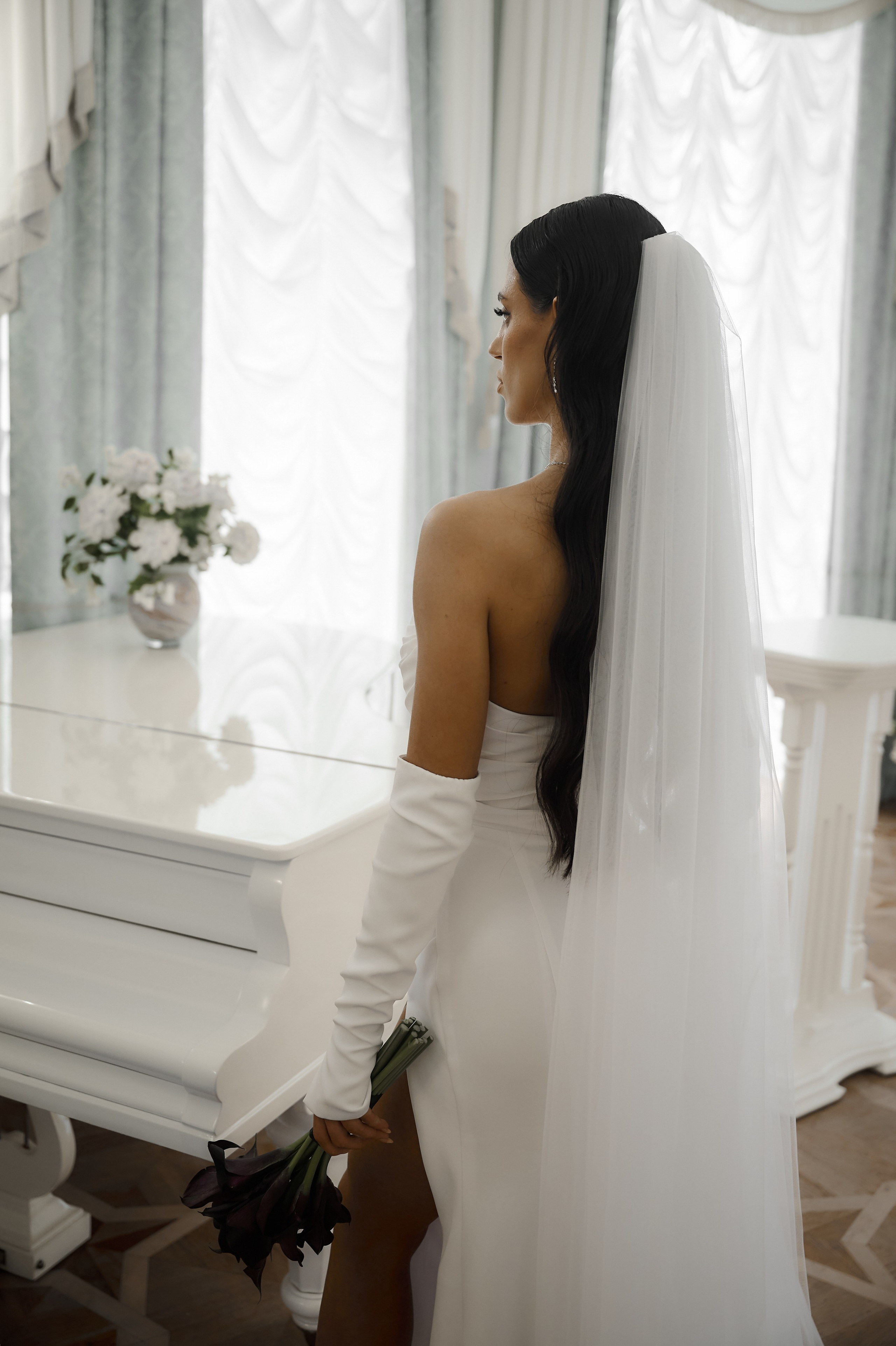 Свадебная прогулка в Богородицке. Свадебный фотограф в Туле Никита Беляев