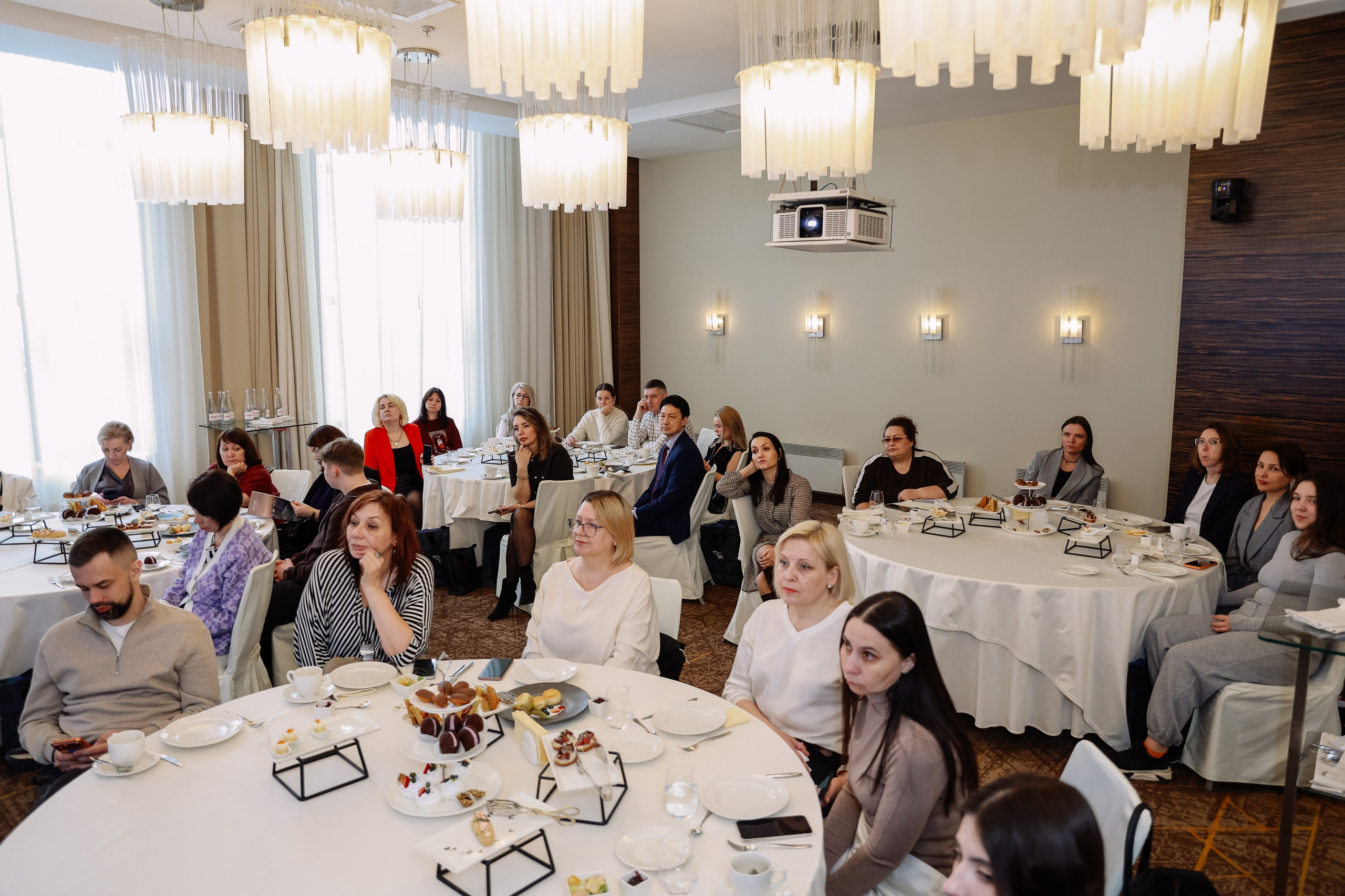 Презентация СБЕР СИТИ. Фотограф Юлия Мальцева