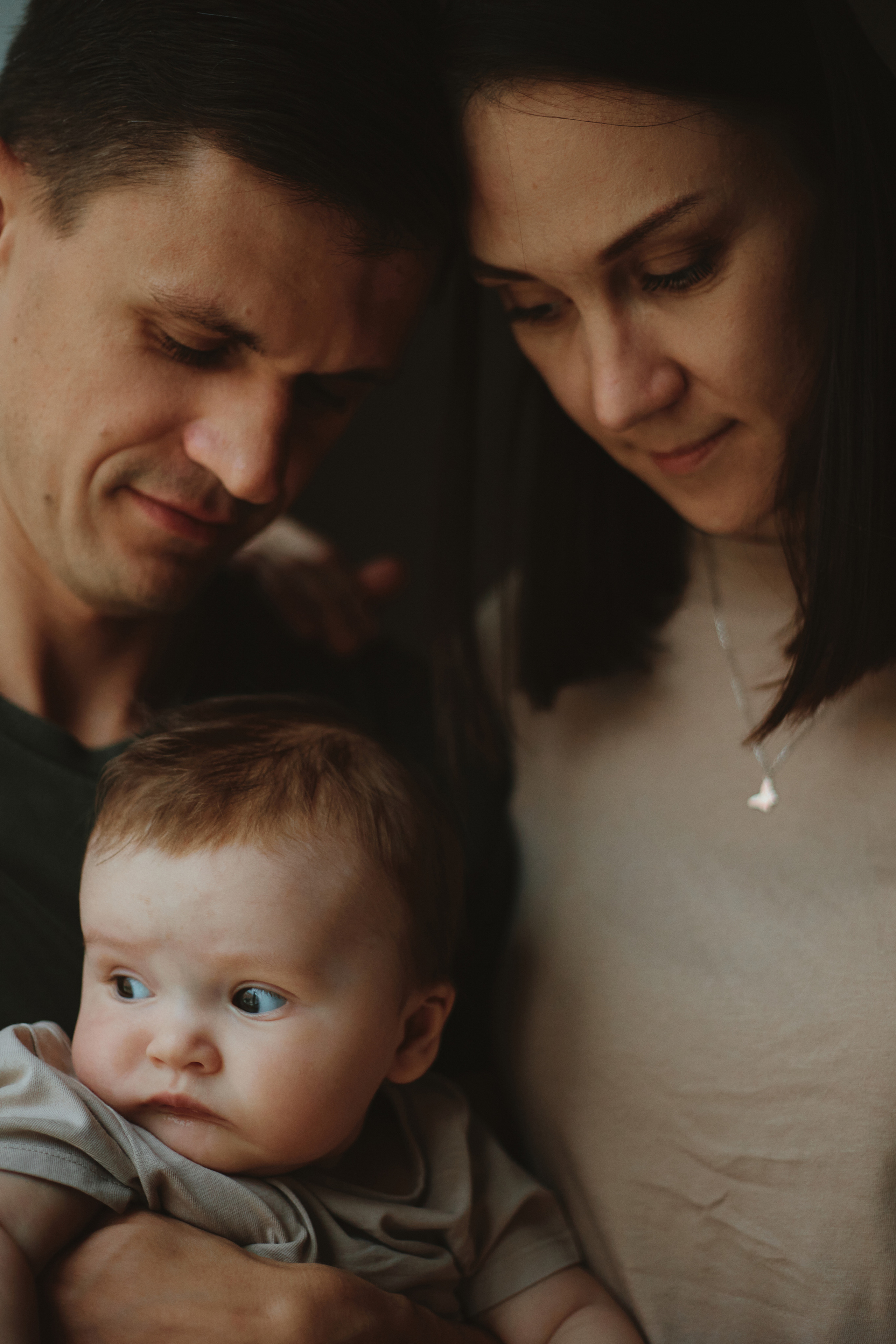 Маленькая Юнна с родителями. Фотограф Жанна Лефлер