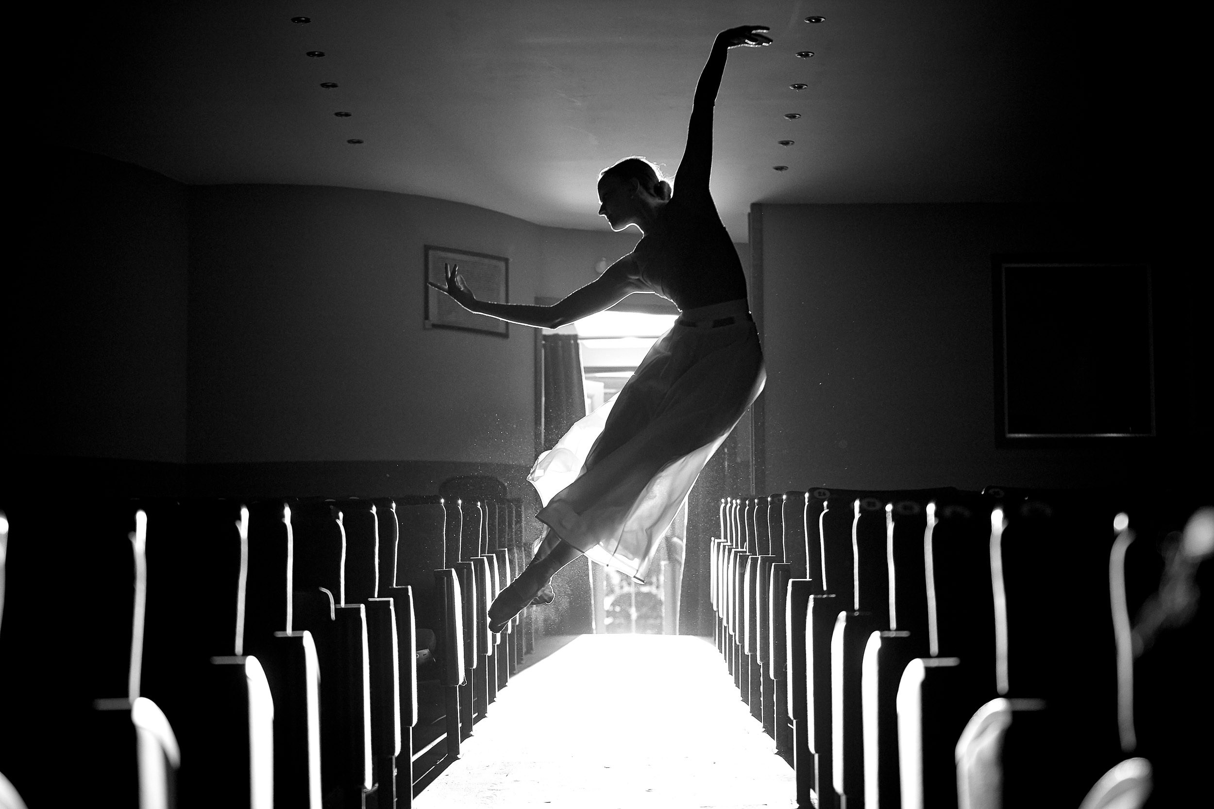 Фотопроекты и съемки на природе, с лошадьми, самолетами и авто. Выездная фотосессия. Фотограф, фотопроекты Михаила Семенова в Ярославле. Фотошкола