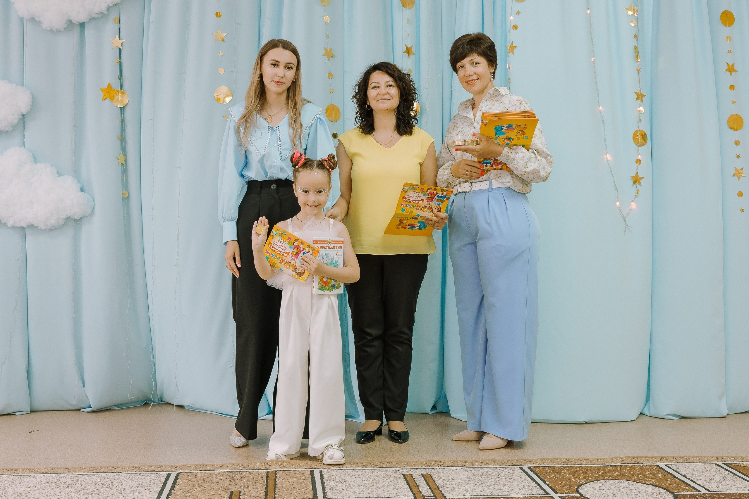 Выпускной в ДС -29. Выпускные альбомы Натальи Бутко: Новороссийск, Анапа, Геленджик