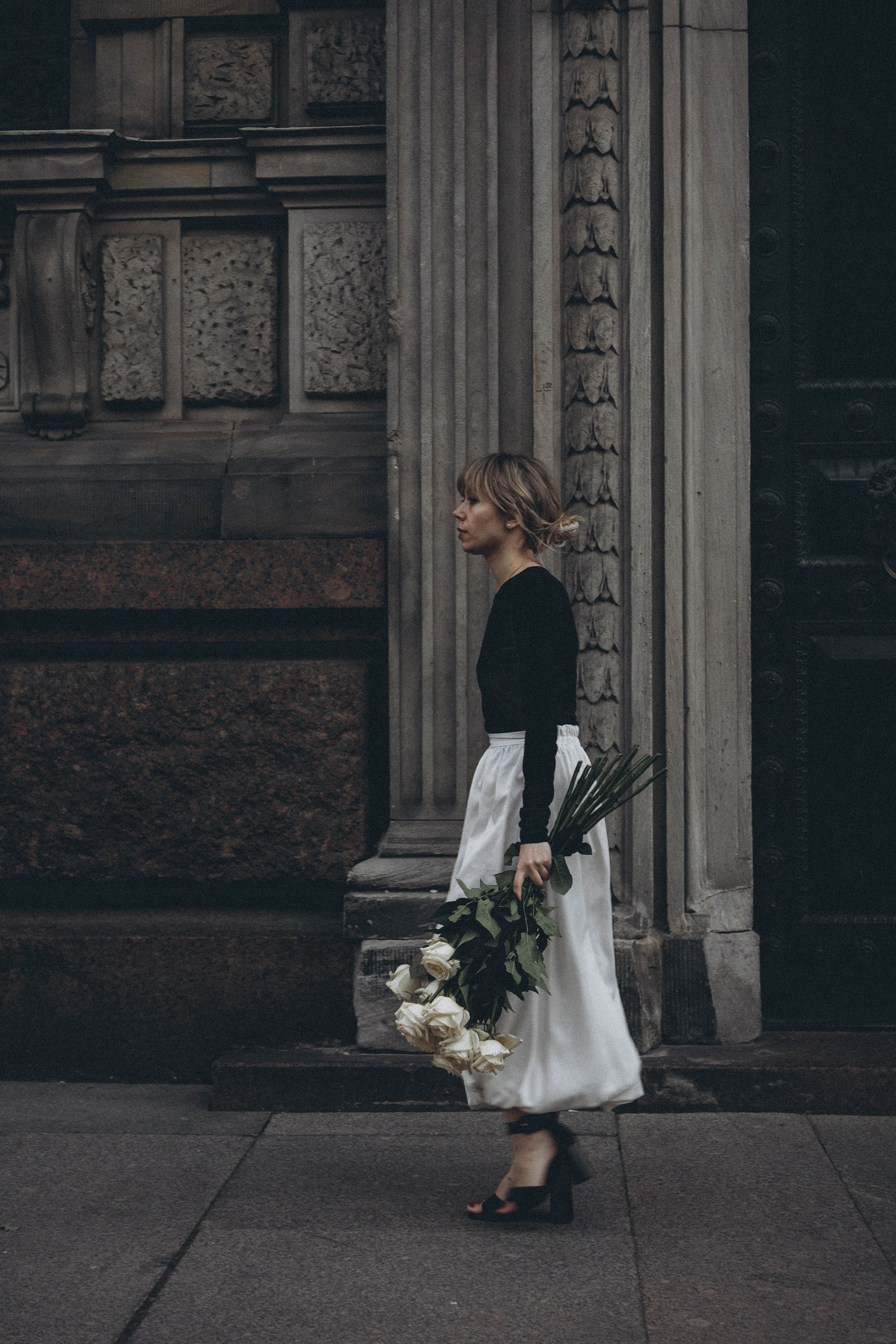 ПРОГУЛКА ПО ГОРОДУ В БЕЛЫЕ НОЧИ (другой вариант). Профессиональный фотограф, Санкт-Петербург — Виктория Богомолова