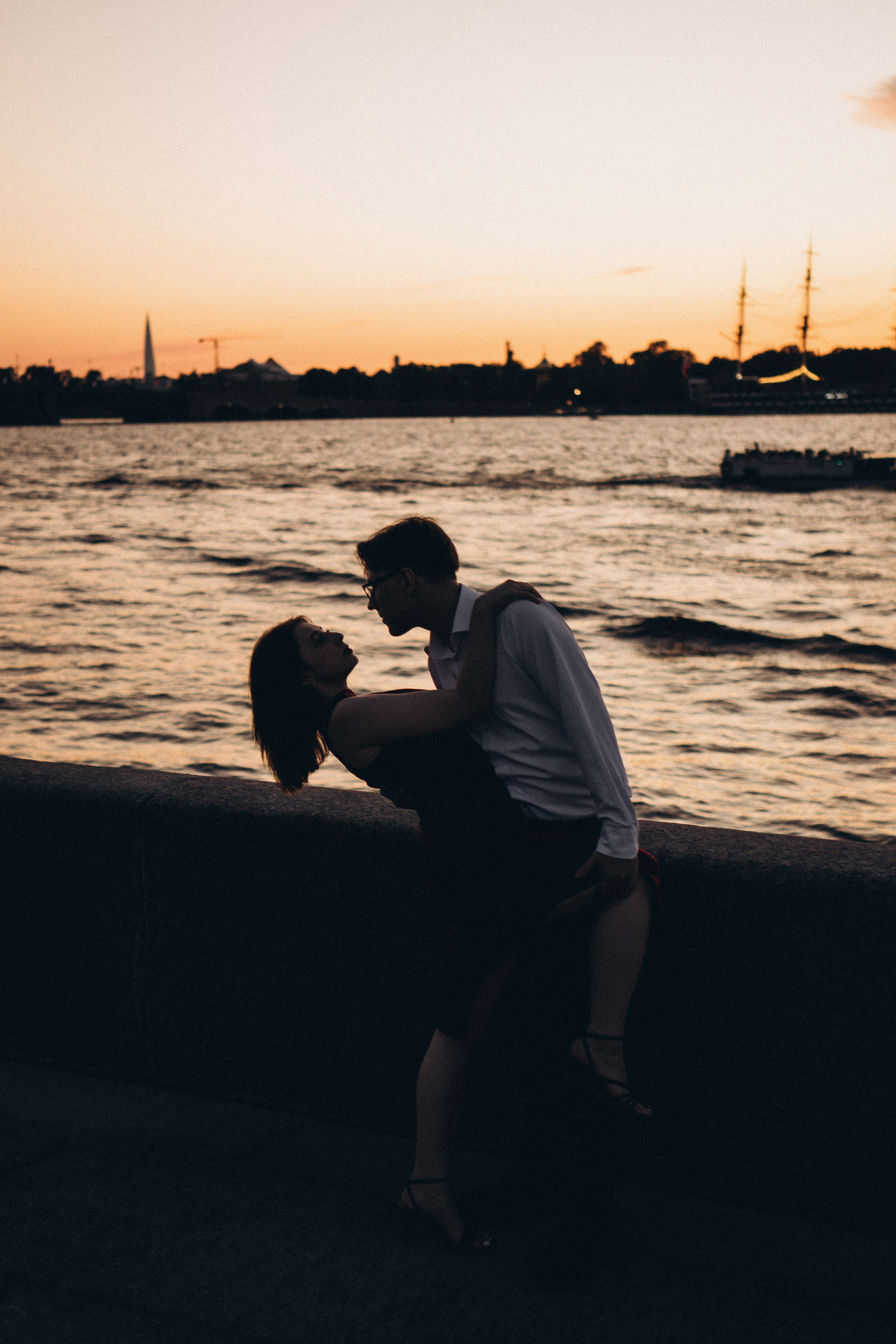 ПРОГУЛКА НА ЗАКАТЕ. Профессиональный фотограф, Санкт-Петербург — Виктория Богомолова