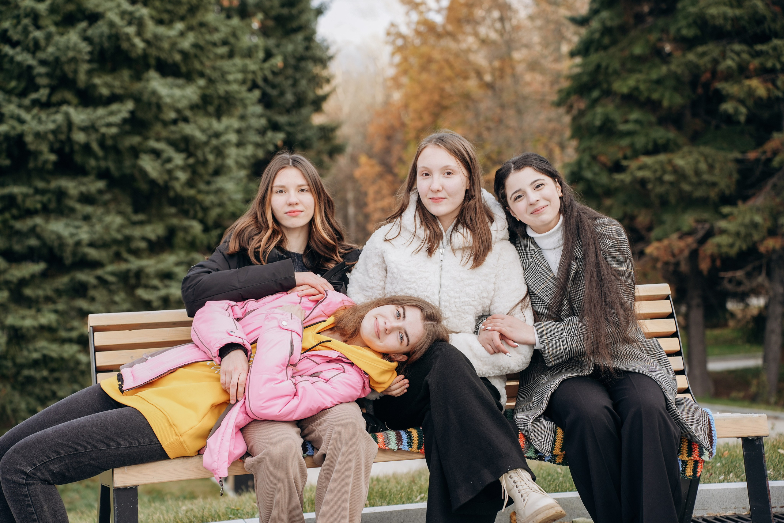 Школьная фотосессия на улице. Forteens Выпускные альбомы в Нижнем Новгороде