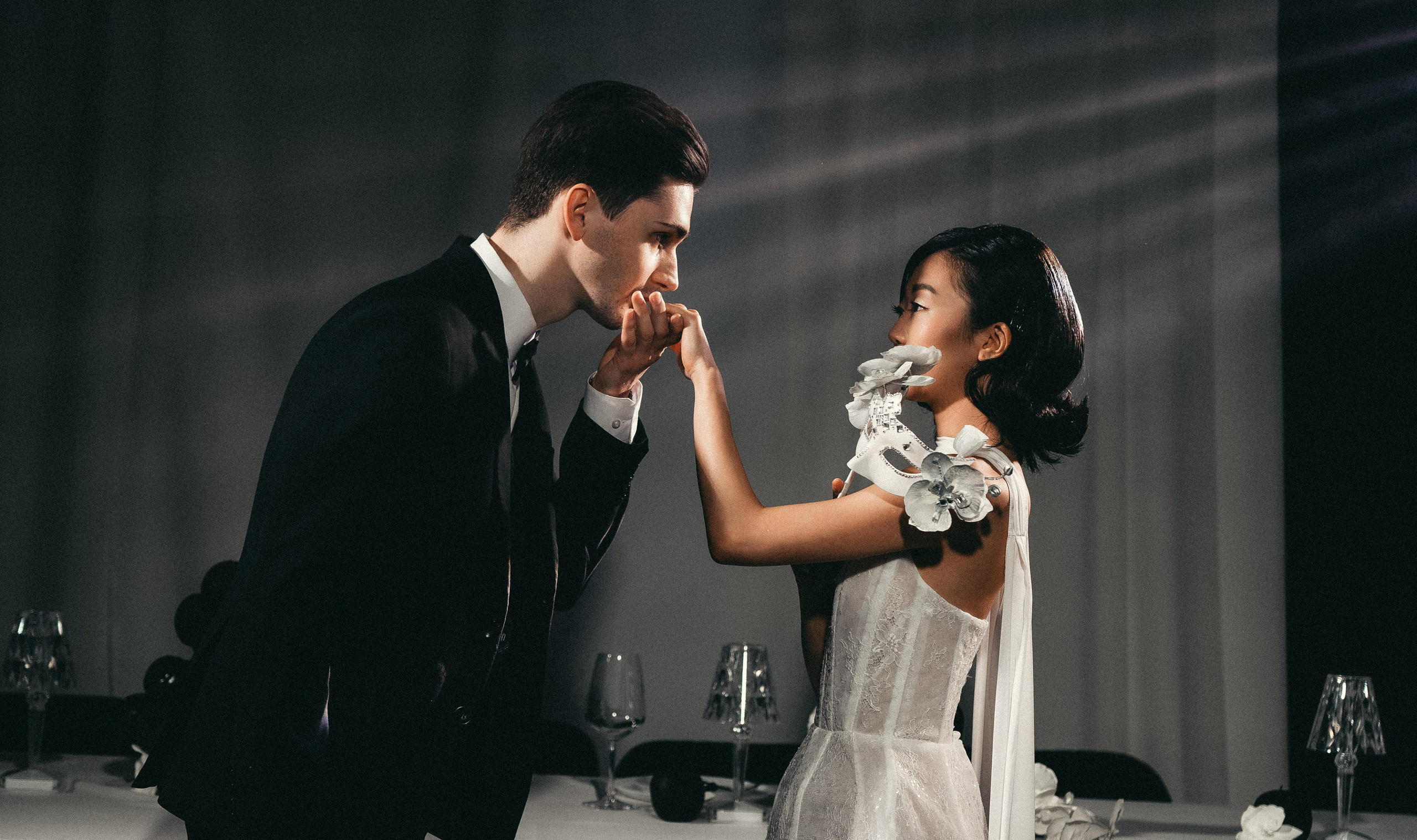 Свадебный фотограф Санкт-Петербург. Свадебная фотосессия. Федосова Елизавета - фотограф СПб. Свадьба в стиле маскарад.