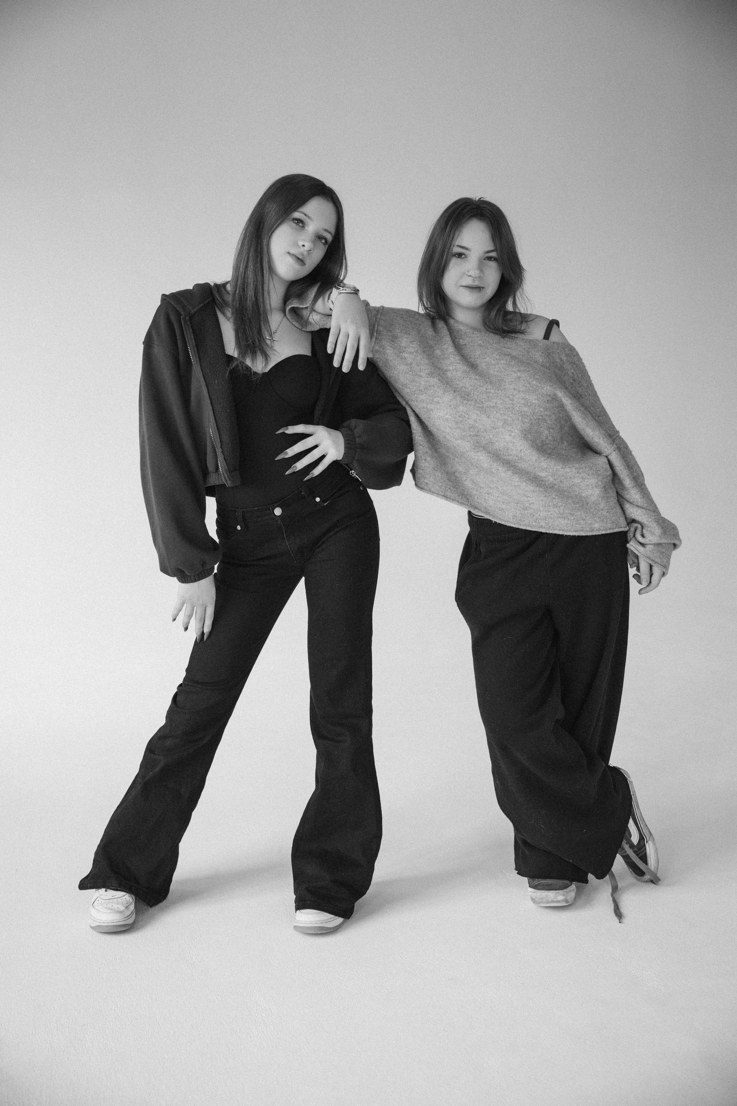 АНЯ и ДЕВОЧКИ. Я фотограф из Москвы к Вашим услугам