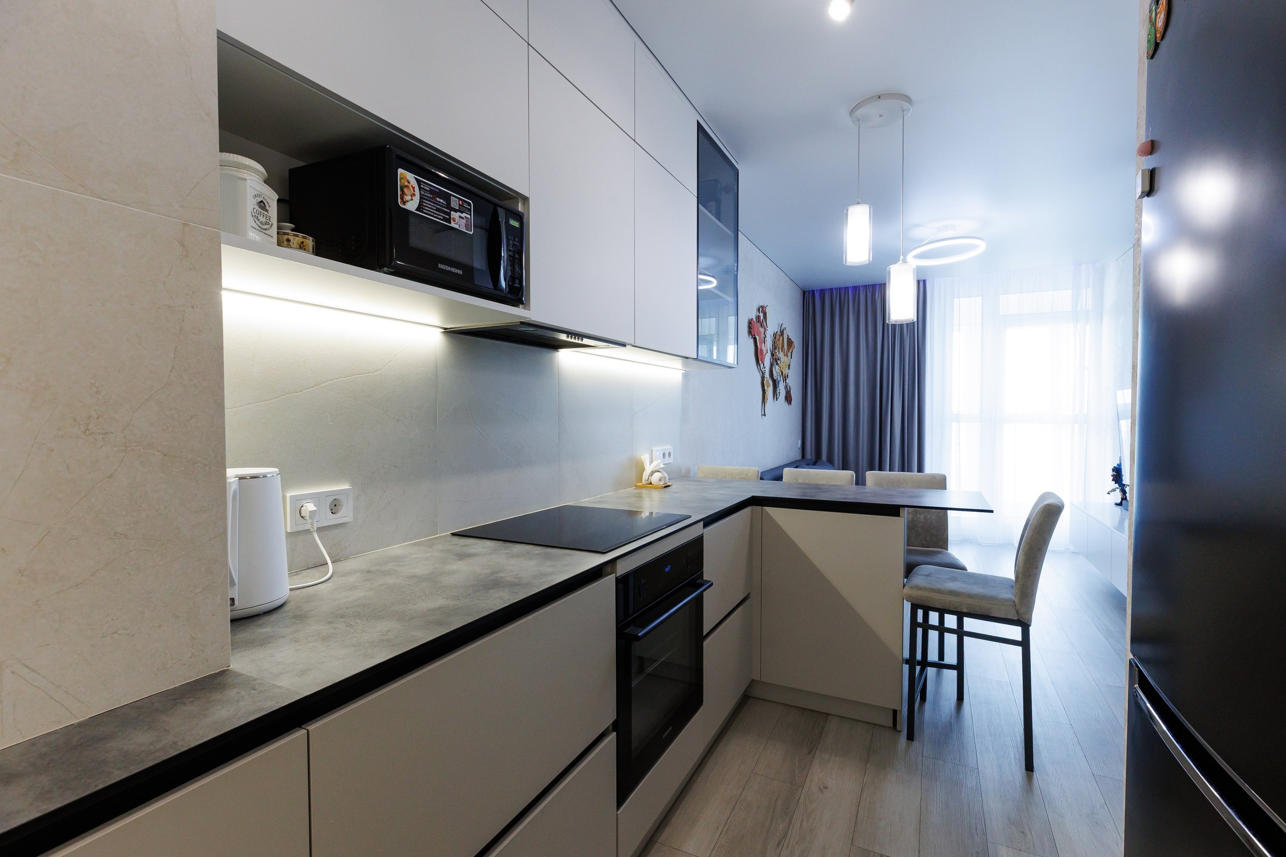 Квартира на проспекте Мира. Репортажный фотограф Минск ❘ Костецкий Илья ❘ Беларусь