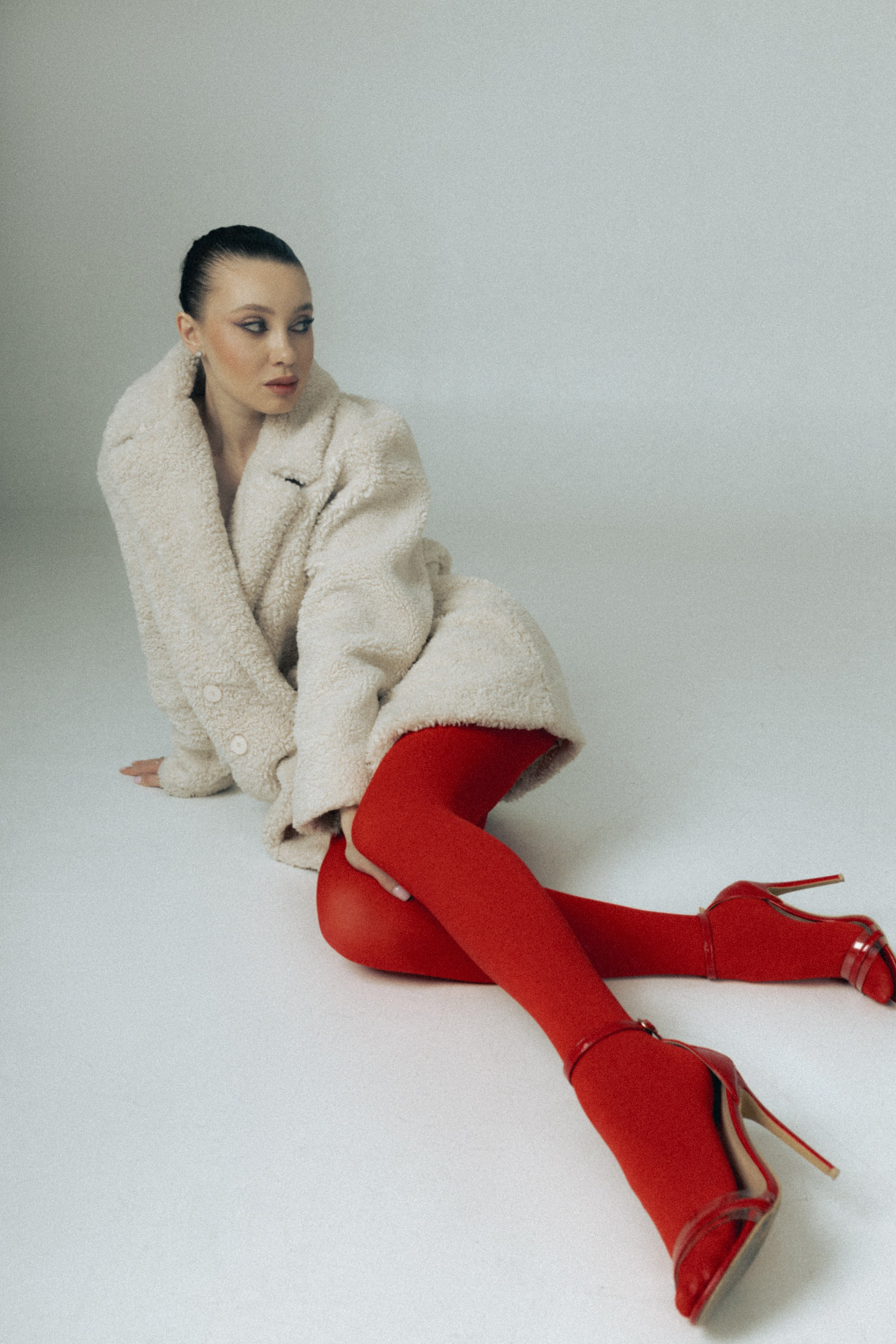 Red. Fashion-фотограф Желеуов Дулат