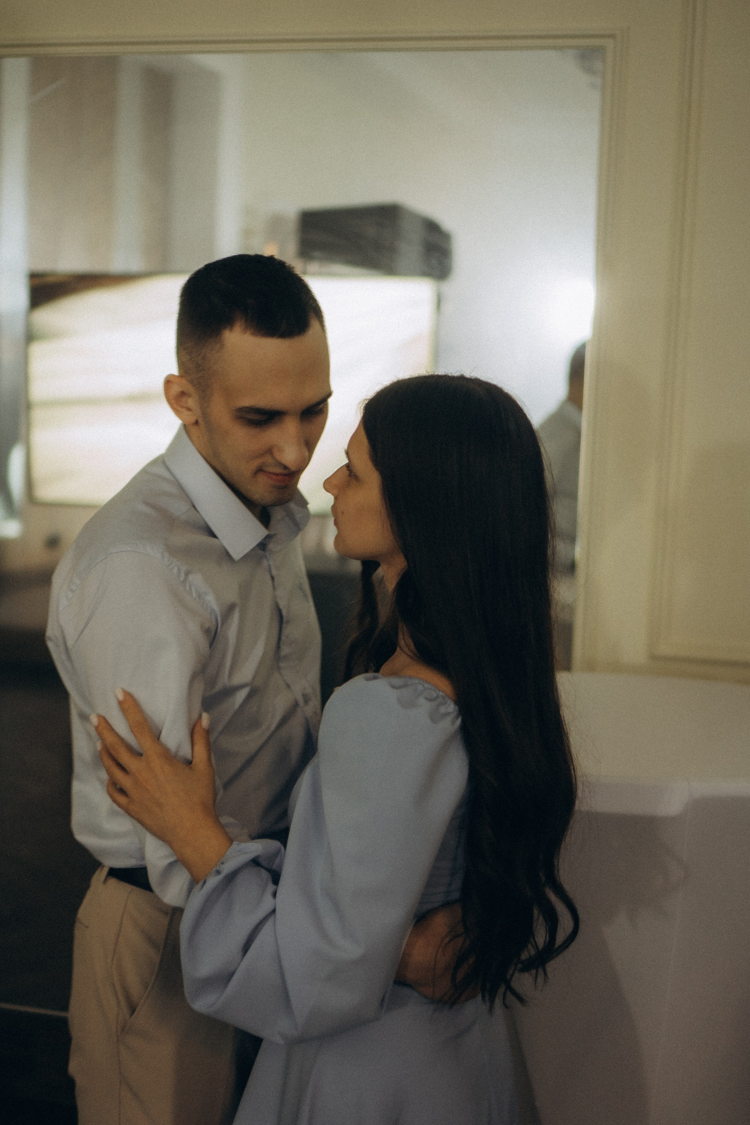 СВАДЕБНАЯ СЬЕМКА СБОРОВ В ОТЕЛЕ И ВЫЕЗД НА ЦЕРЕМОНИЮ (СНЯТО В СИБИРЕ В НИЖНЕВАРТОВСКЕ). Профессиональный фотограф, Санкт-Петербург — Виктория Богомолова