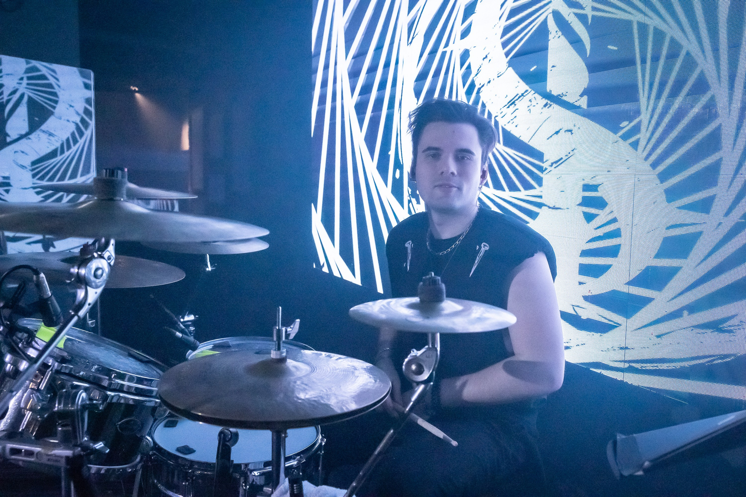 Концерт альтернатив метал группы iOSTRA в «Music bar Мумий Тролль» Москва. Фотограф Владимир Охрименко