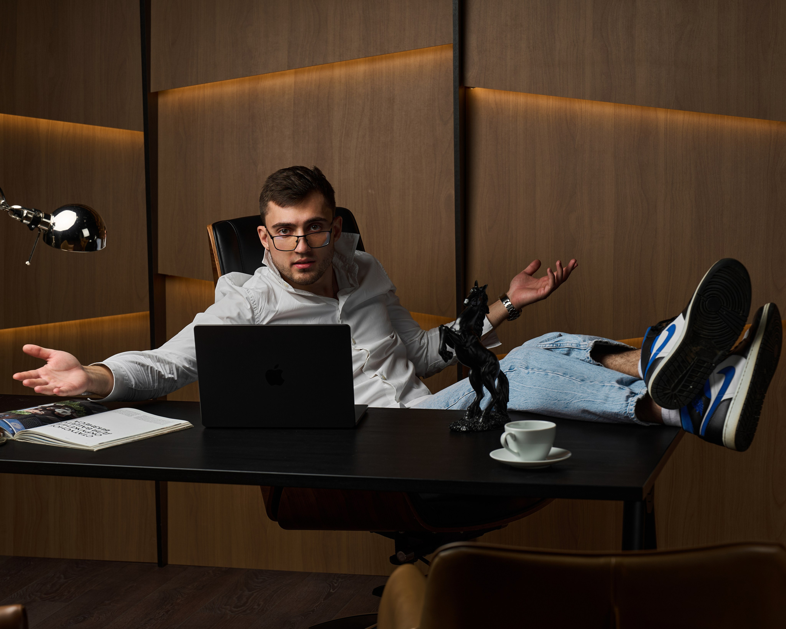 Офисная фотосессия. Kurbanov content maker