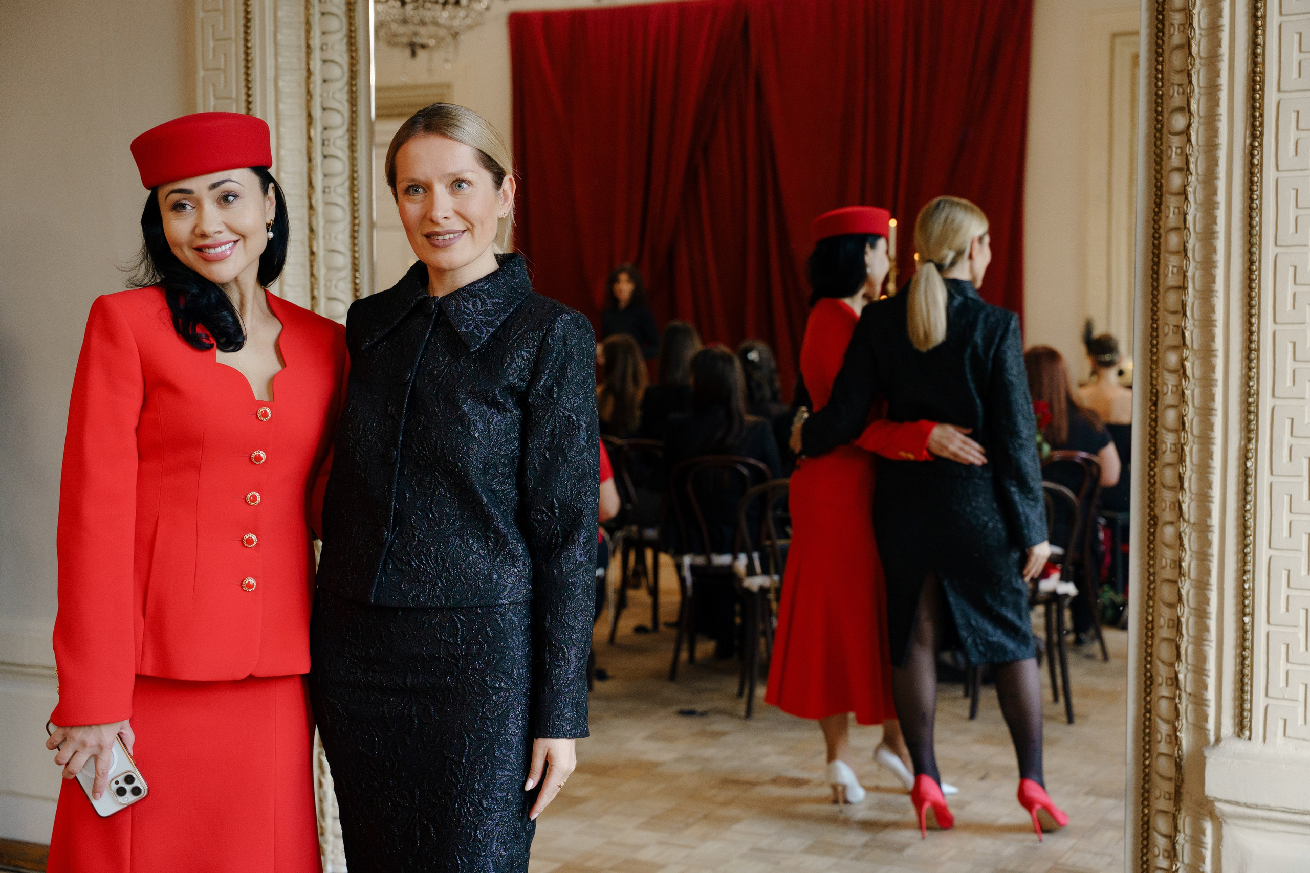 «ИСПОВЕДЬ» встреча женского клуба. Репортажный фотограф в Москве Саша Дружинина