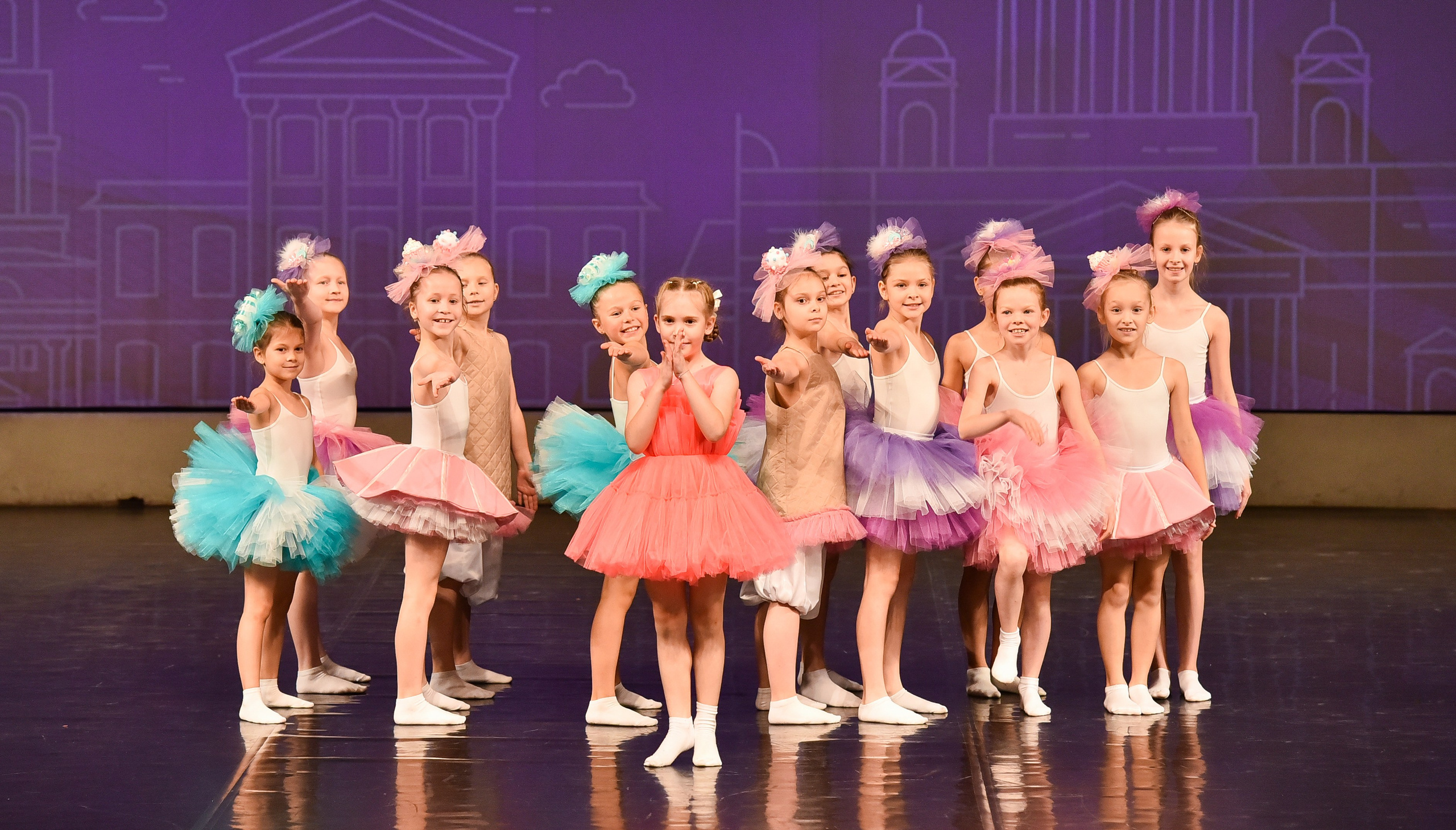 01.12.2024 Фестиваль хореографического искусства «АРТ-КОМПАС. СЕВЕРО-ЗАПАД» г. Спб. Медиастудия Фото Концепт