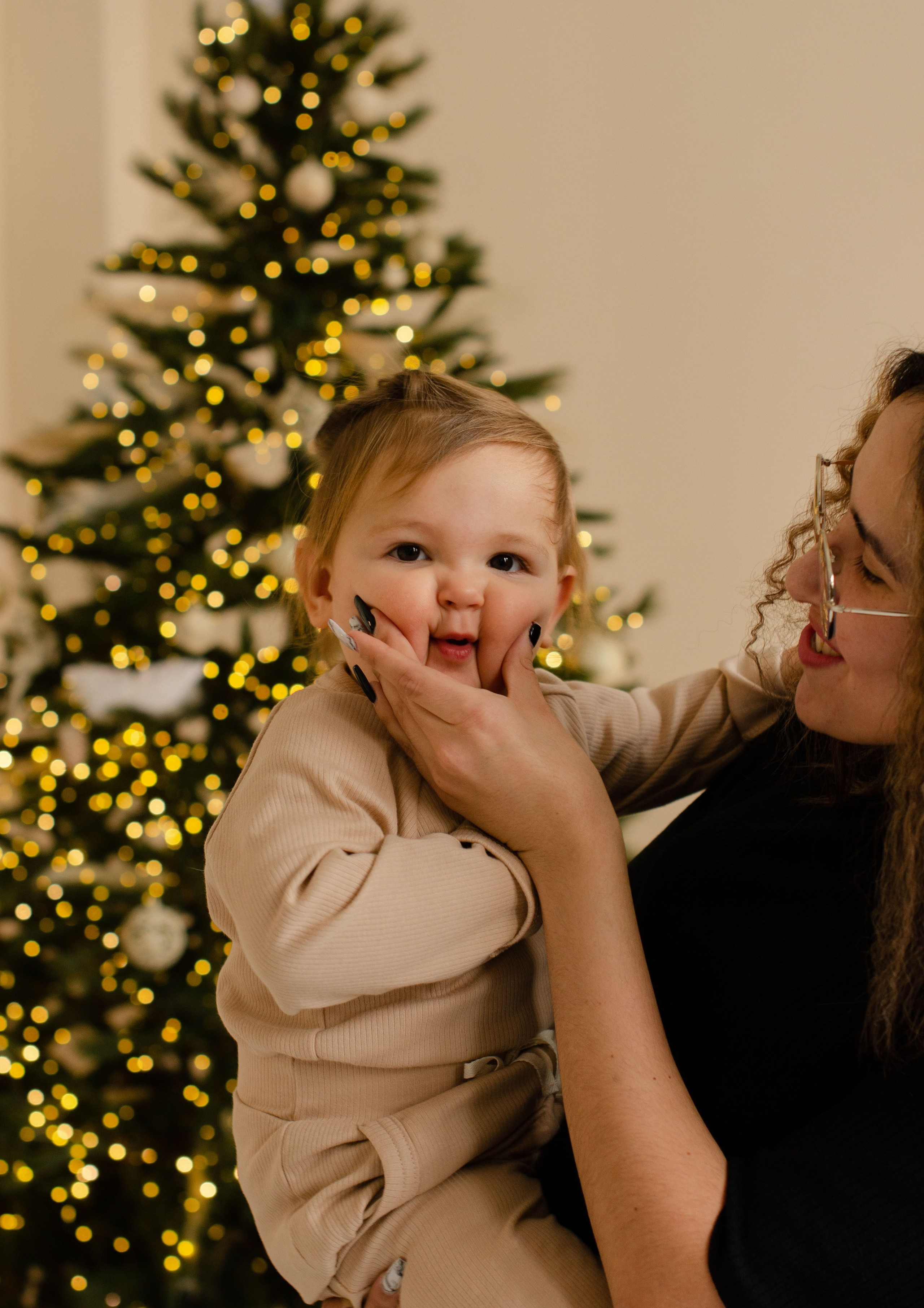 Новогодняя Н + М + В. Женский и предметный фотограф в Уфе Анастасия Настоечка