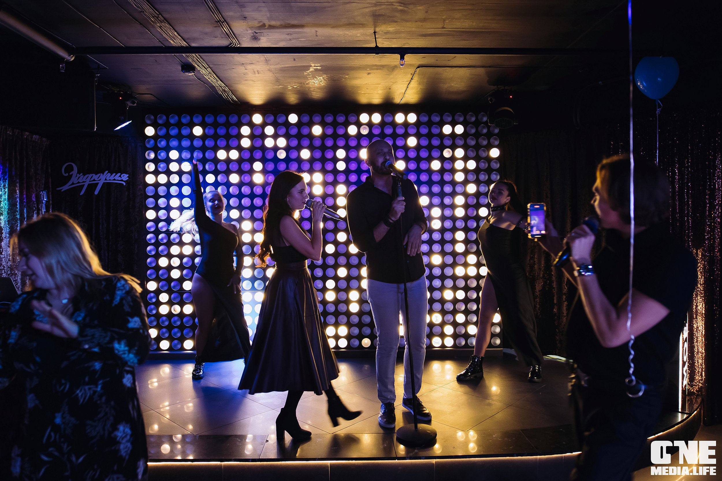 Фоторепортаж из караоке-клуба Эйфория. One Media Life: фоторепортажи, фотоотчеты с мероприятий и заведений