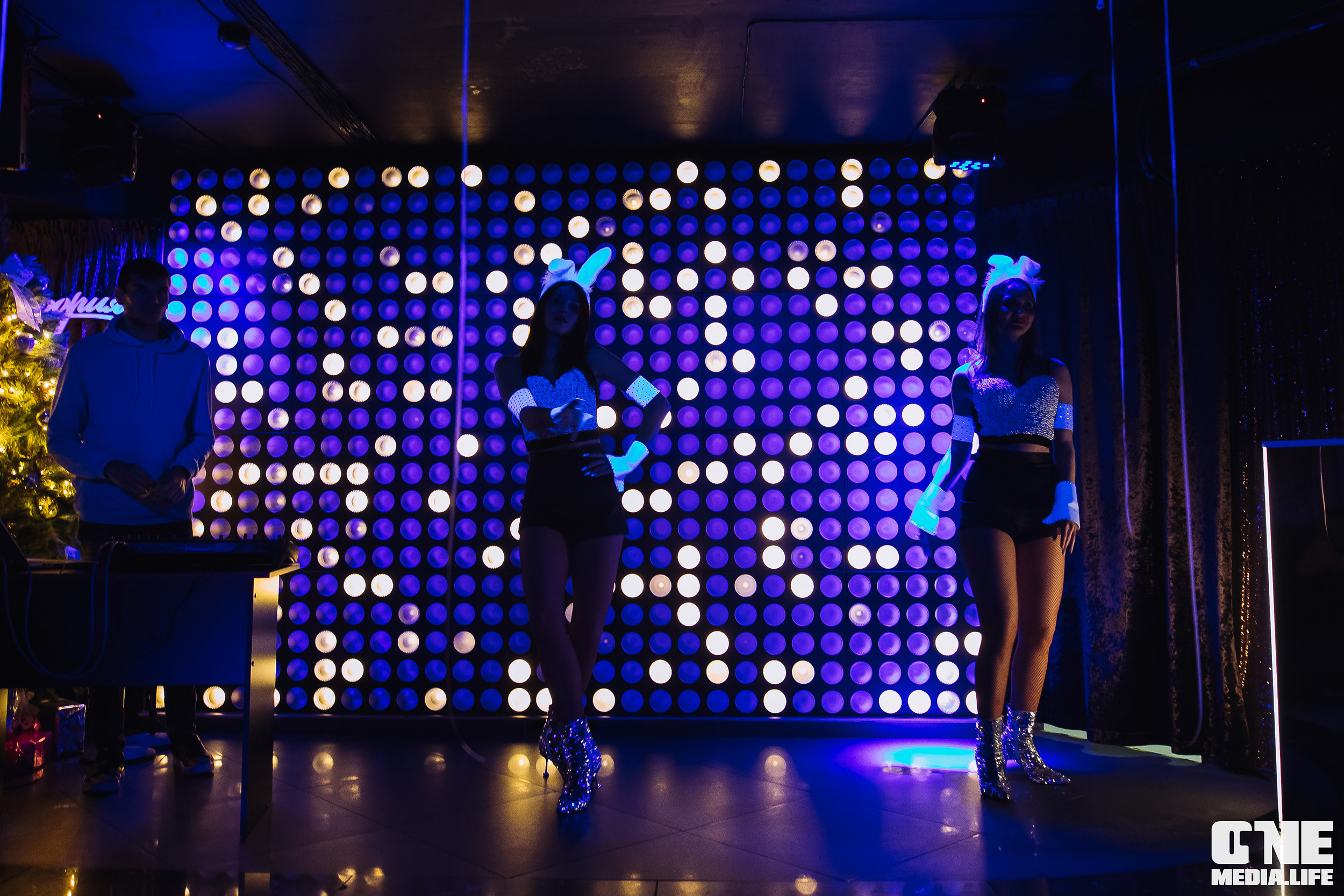 Фоторепортаж из караоке-клуба Эйфория. One Media Life: фоторепортажи, фотоотчеты с мероприятий и заведений