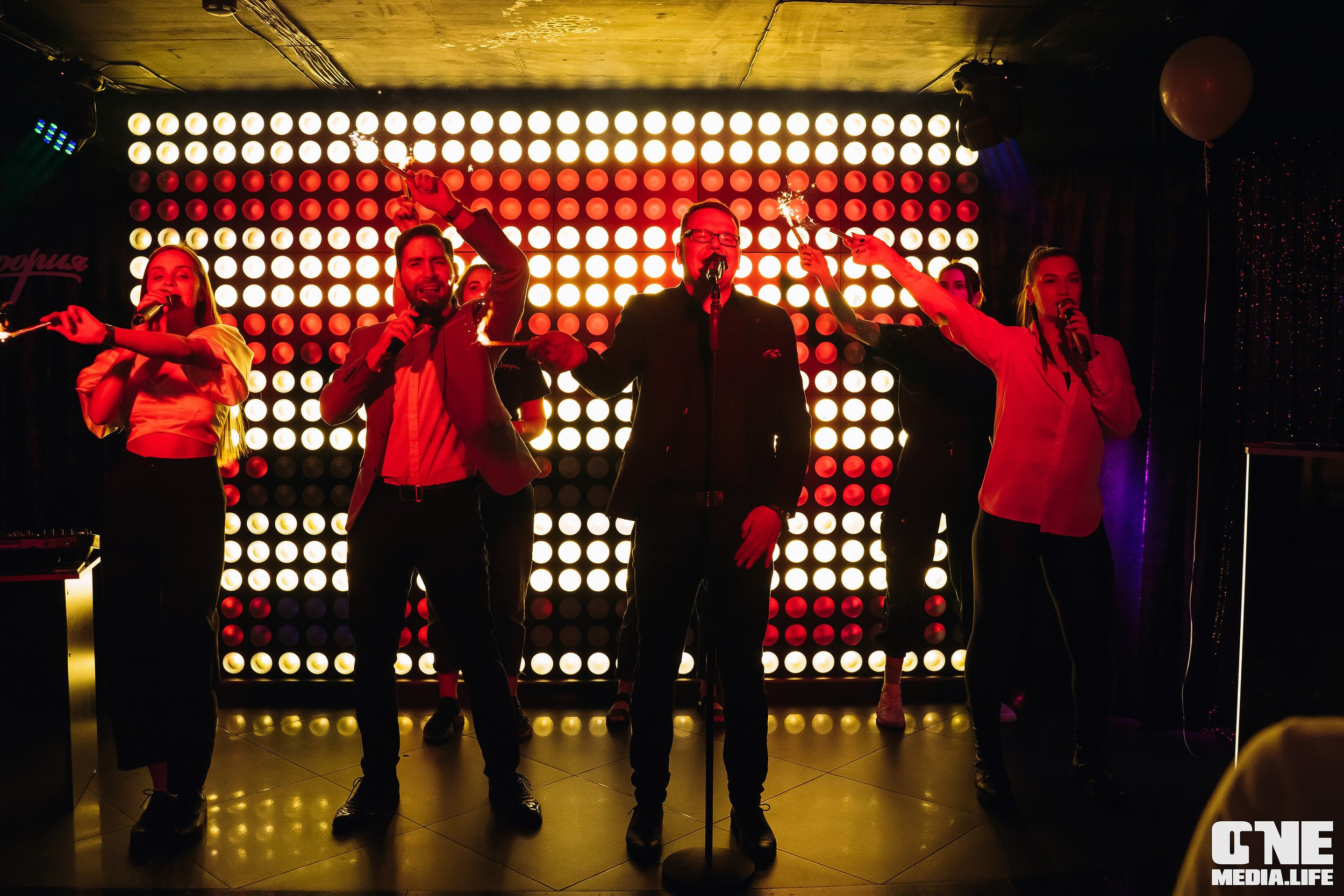 Фоторепортаж из караоке-клуба Эйфория. One Media Life: фоторепортажи, фотоотчеты с мероприятий и заведений