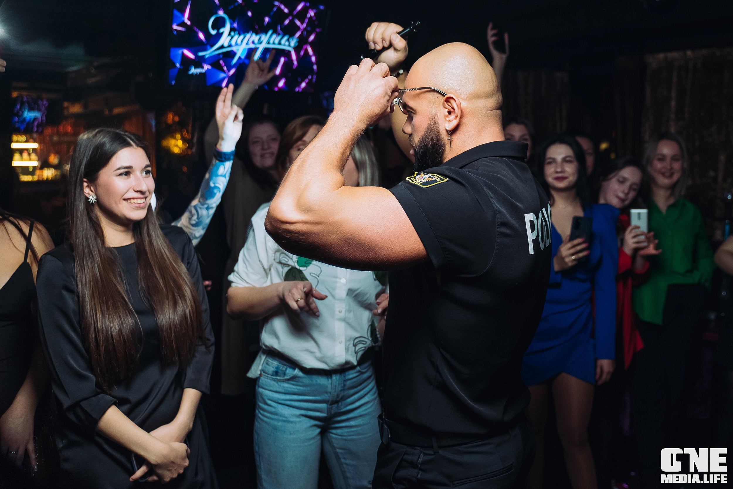 Фоторепортаж из караоке-клуба Эйфория. One Media Life: фоторепортажи, фотоотчеты с мероприятий и заведений