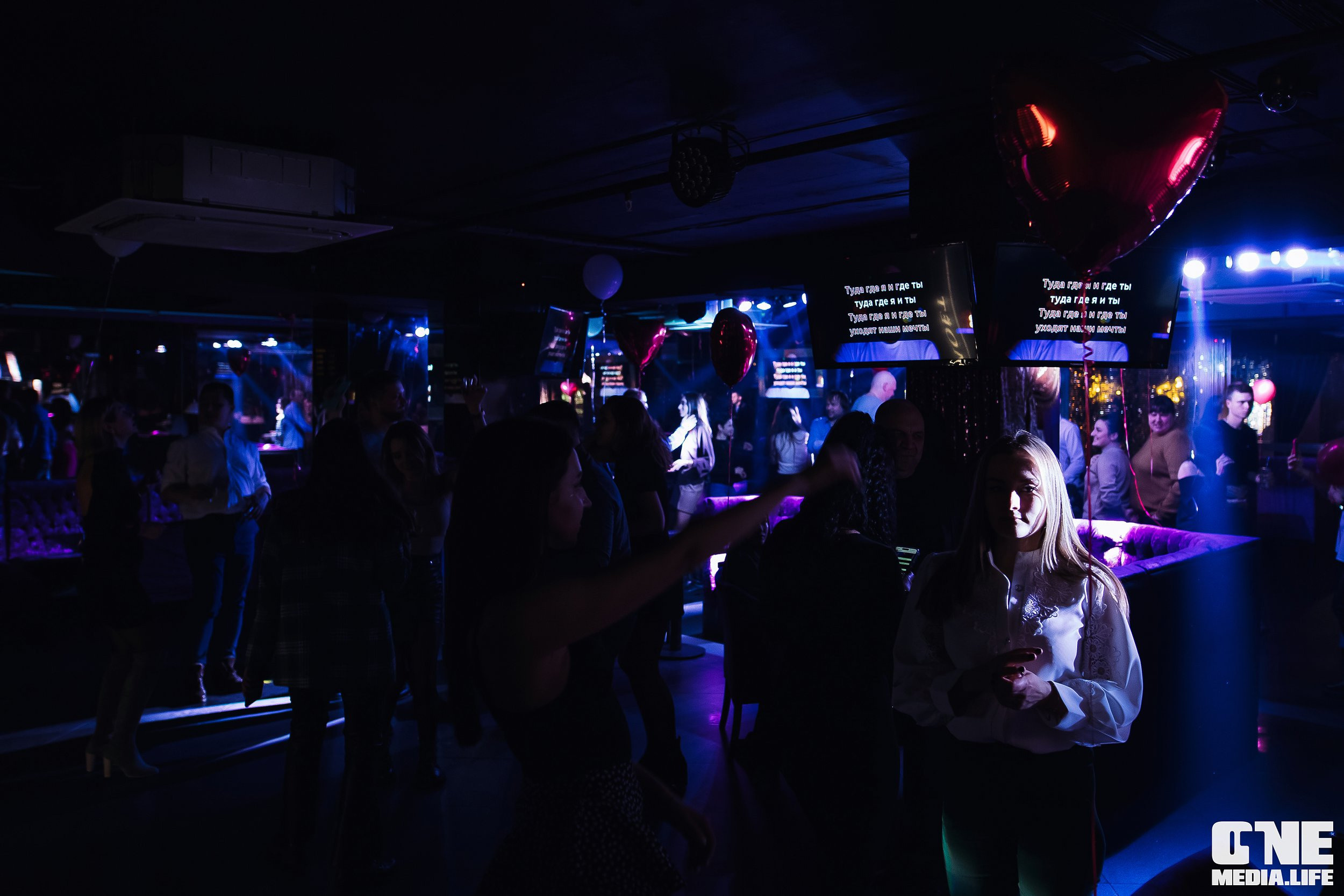 Фоторепортаж из караоке-клуба Эйфория. One Media Life: фоторепортажи, фотоотчеты с мероприятий и заведений