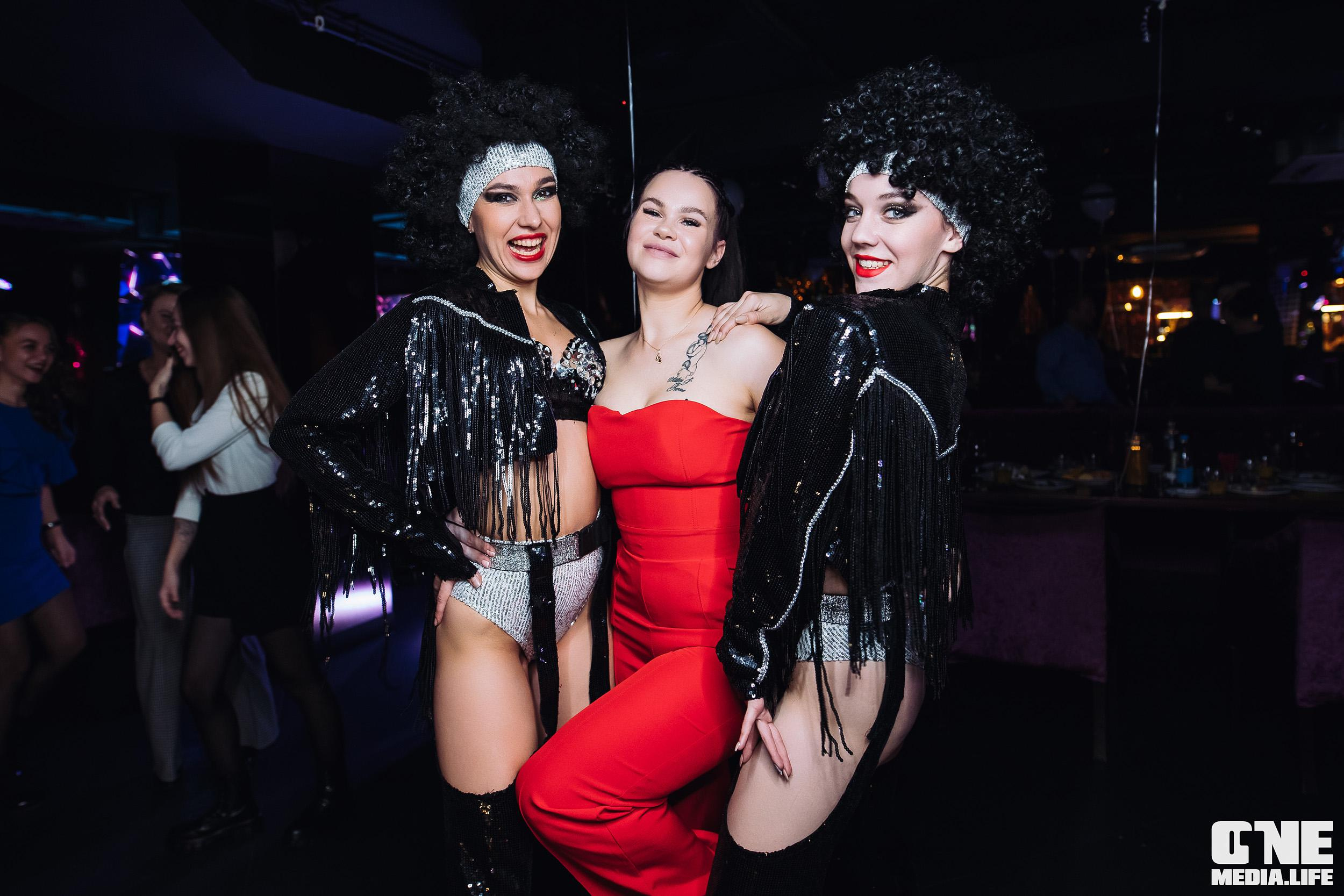 Фоторепортаж из караоке-клуба Эйфория. One Media Life: фоторепортажи, фотоотчеты с мероприятий и заведений