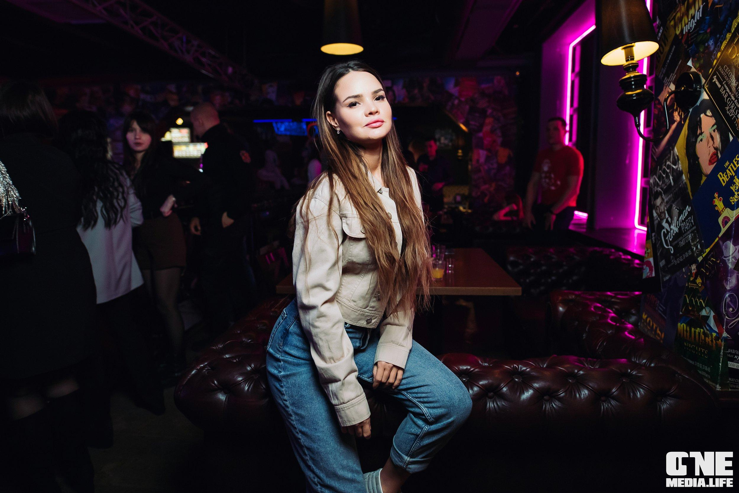 Фоторепортаж из бара XxxX. One Media Life: фоторепортажи, фотоотчеты с мероприятий и заведений