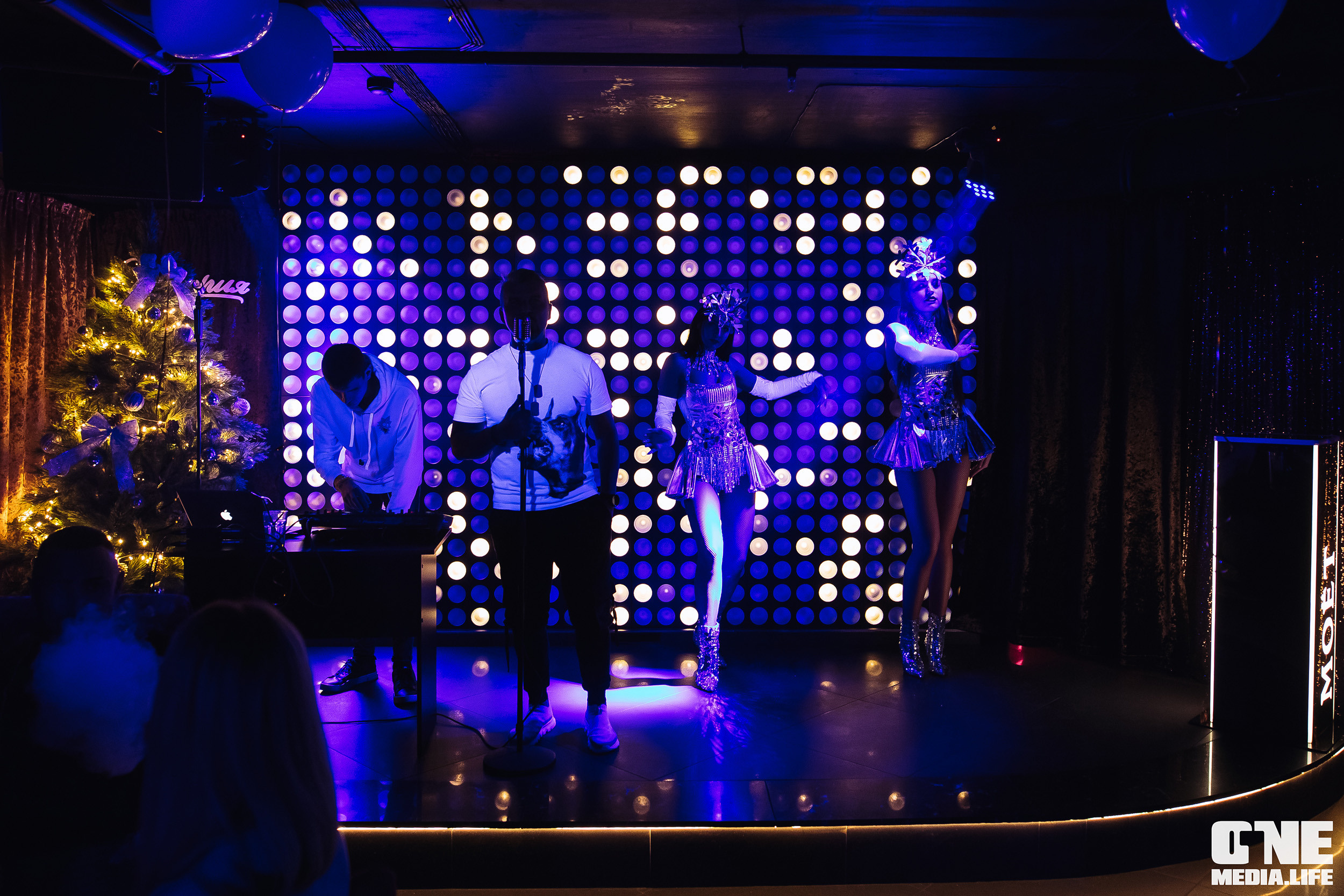 Фоторепортаж из караоке-клуба Эйфория. One Media Life: фоторепортажи, фотоотчеты с мероприятий и заведений