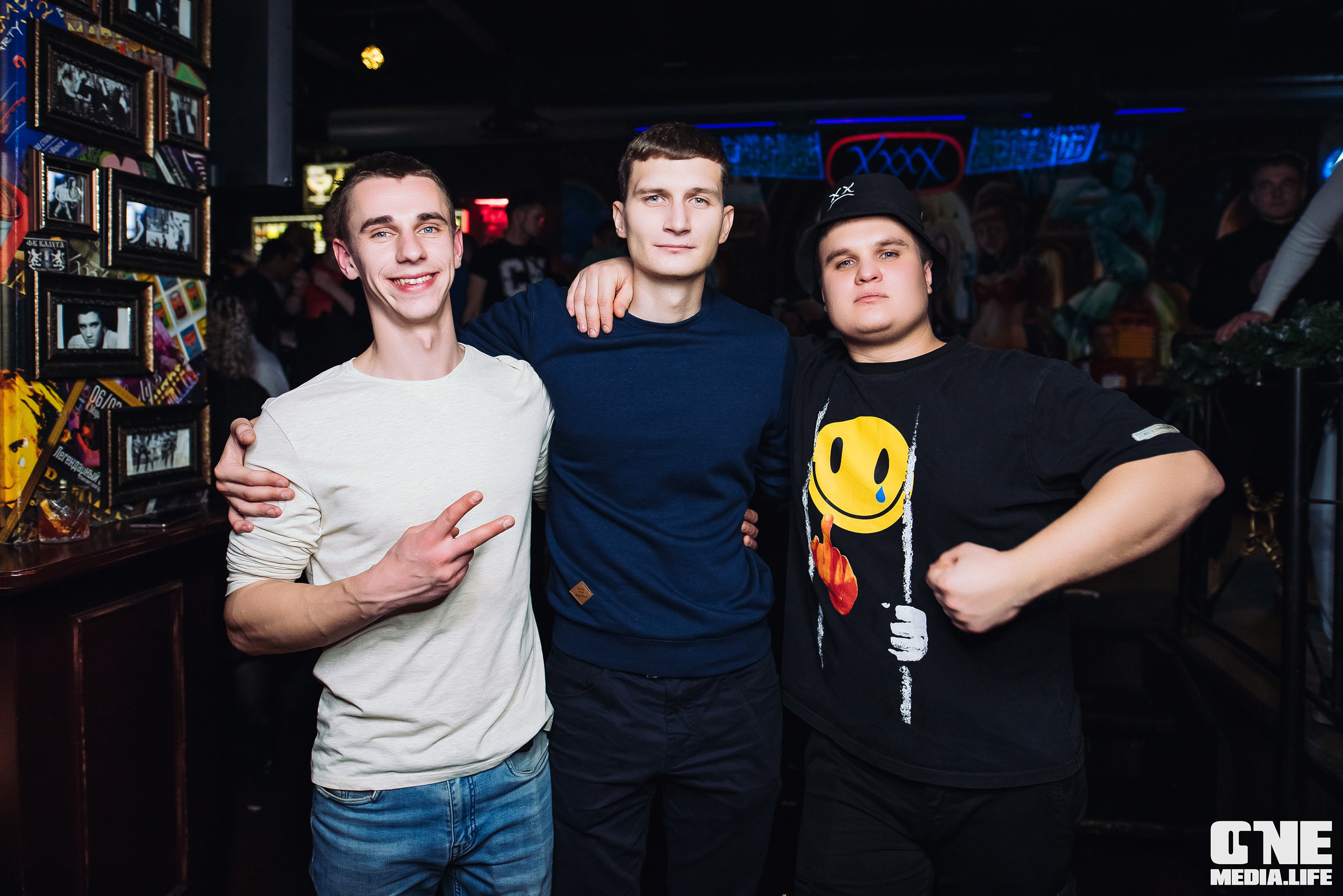 Фоторепортаж из экстрим бара XxxX. One Media Life: фоторепортажи, фотоотчеты с мероприятий и заведений