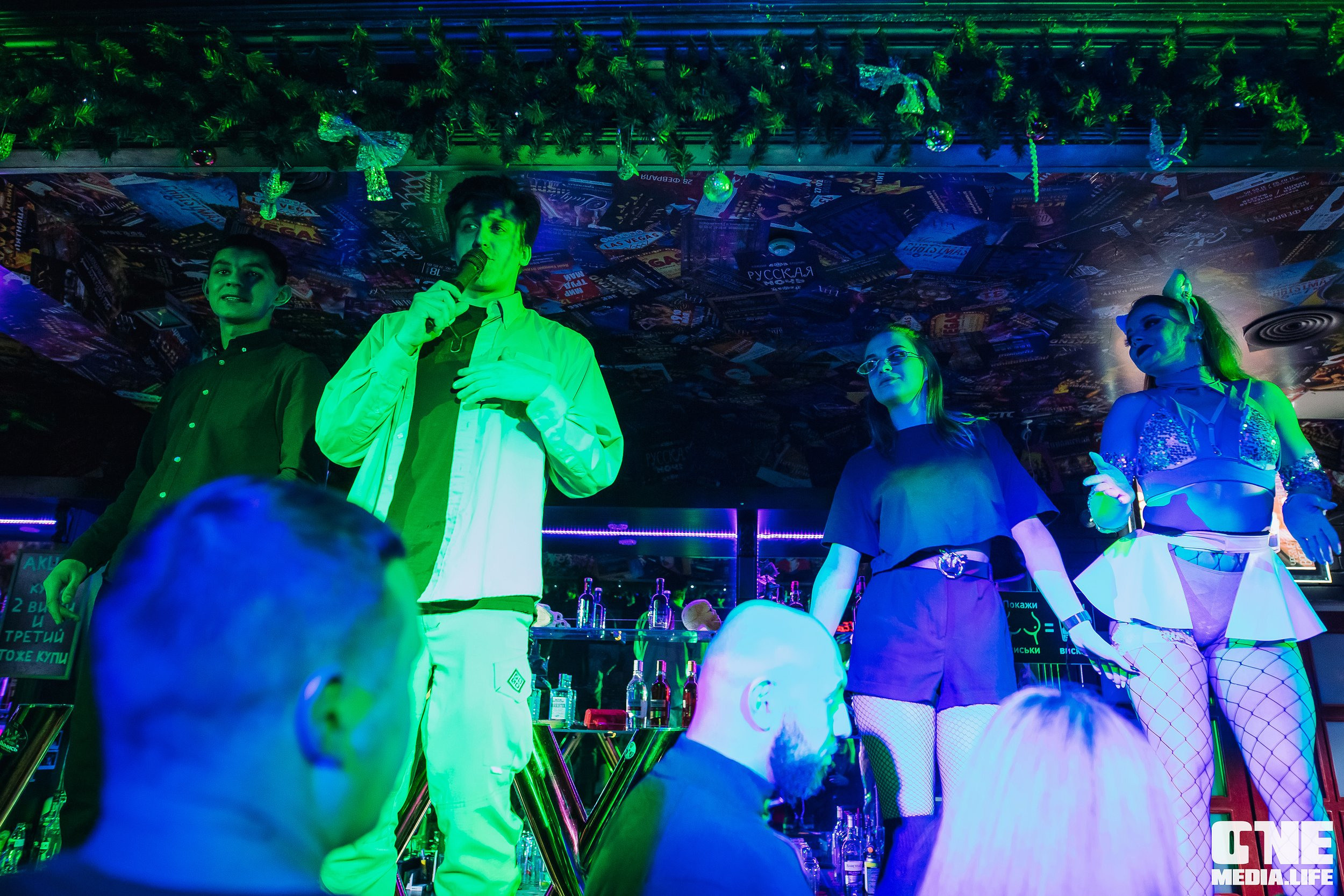 Фоторепортаж из бара XxxX. One Media Life: фоторепортажи, фотоотчеты с мероприятий и заведений