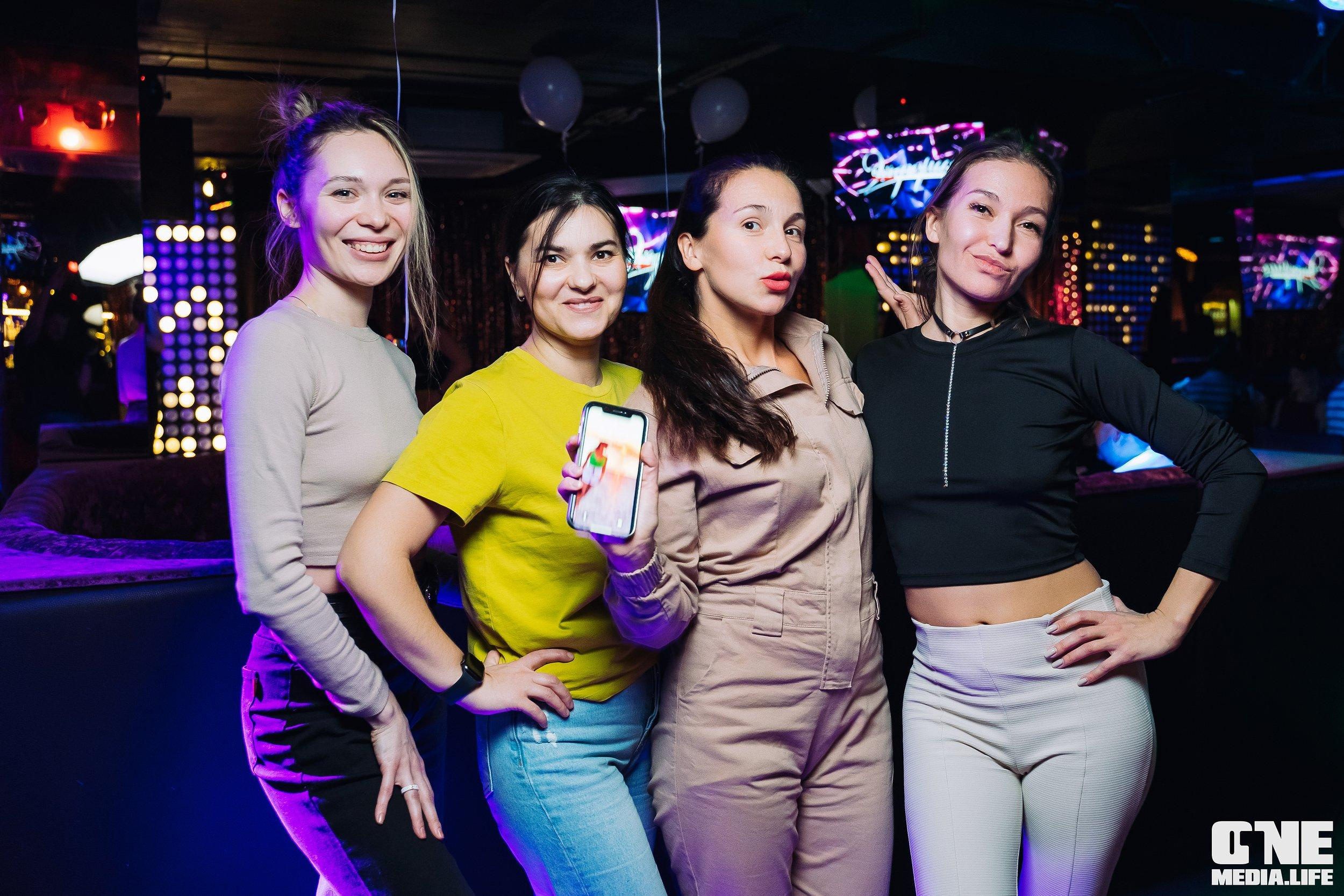 Фоторепортаж из караоке-клуба Эйфория. One Media Life: фоторепортажи, фотоотчеты с мероприятий и заведений