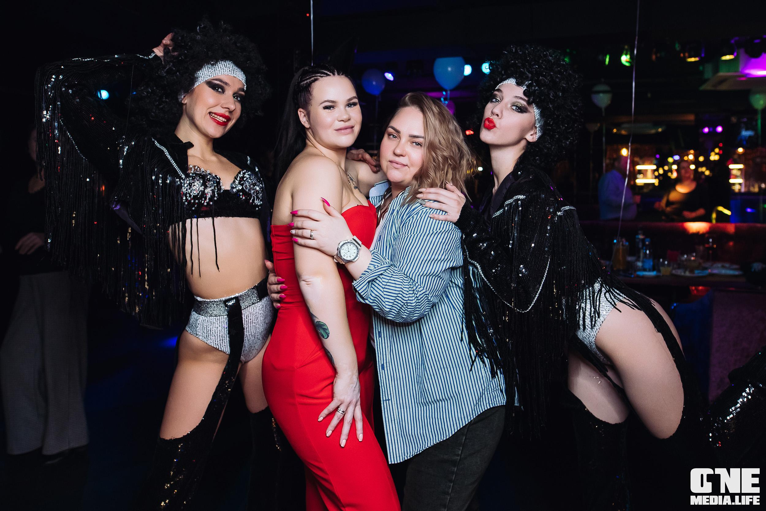 Фоторепортаж из караоке-клуба Эйфория. One Media Life: фоторепортажи, фотоотчеты с мероприятий и заведений