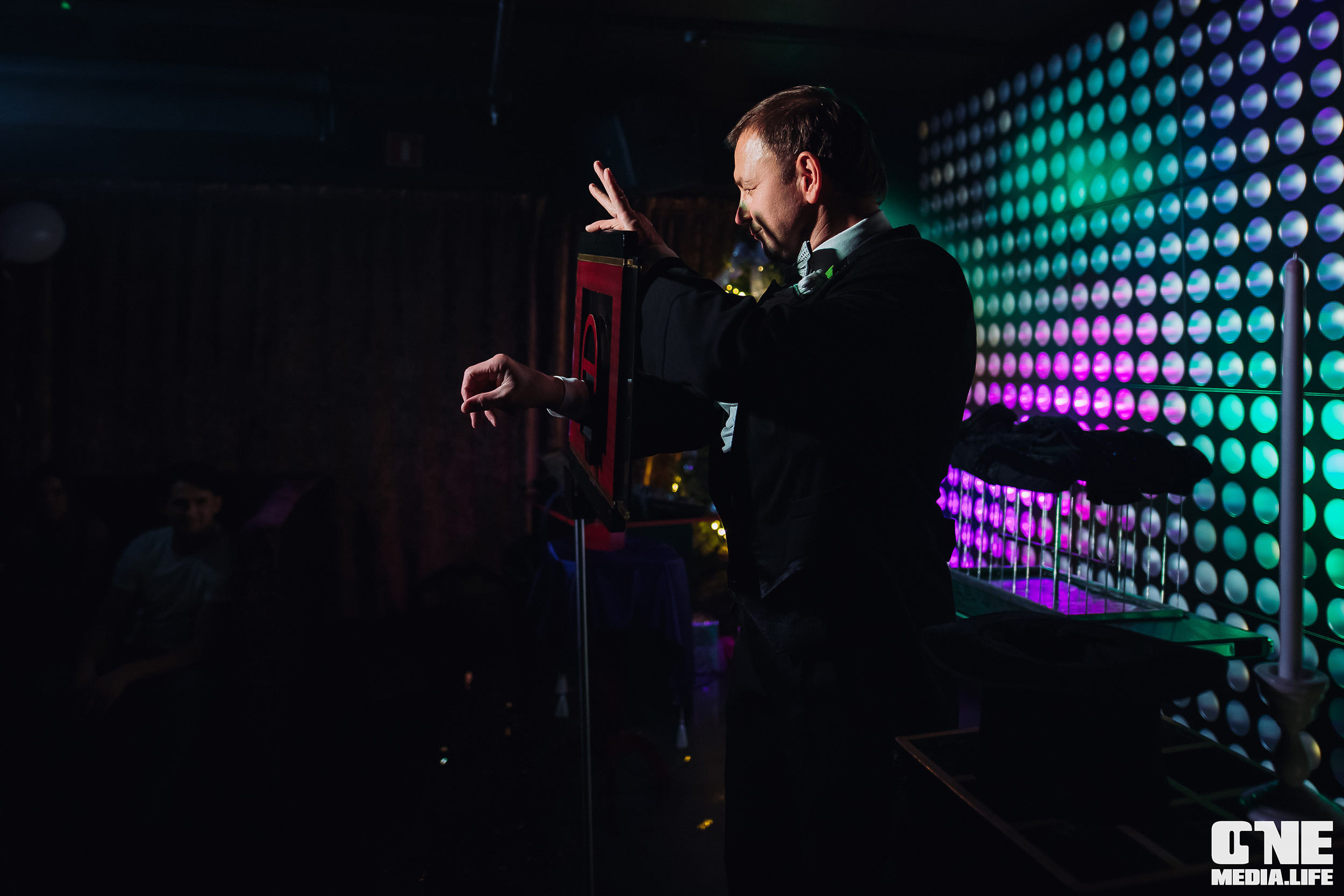 Фоторепортаж из караоке-клуба Эйфория. One Media Life: фоторепортажи, фотоотчеты с мероприятий и заведений