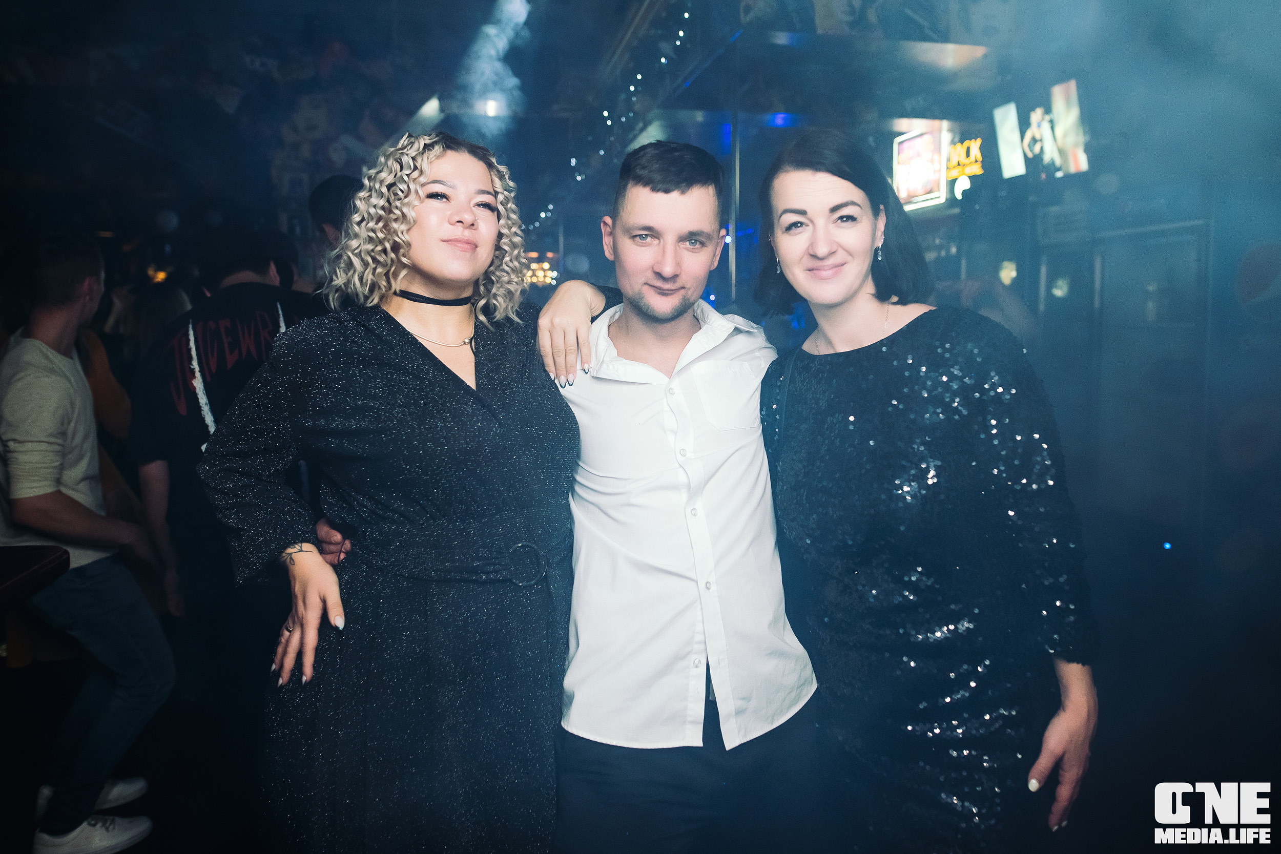 Фоторепортаж из экстрим бара XxxX. One Media Life: фоторепортажи, фотоотчеты с мероприятий и заведений