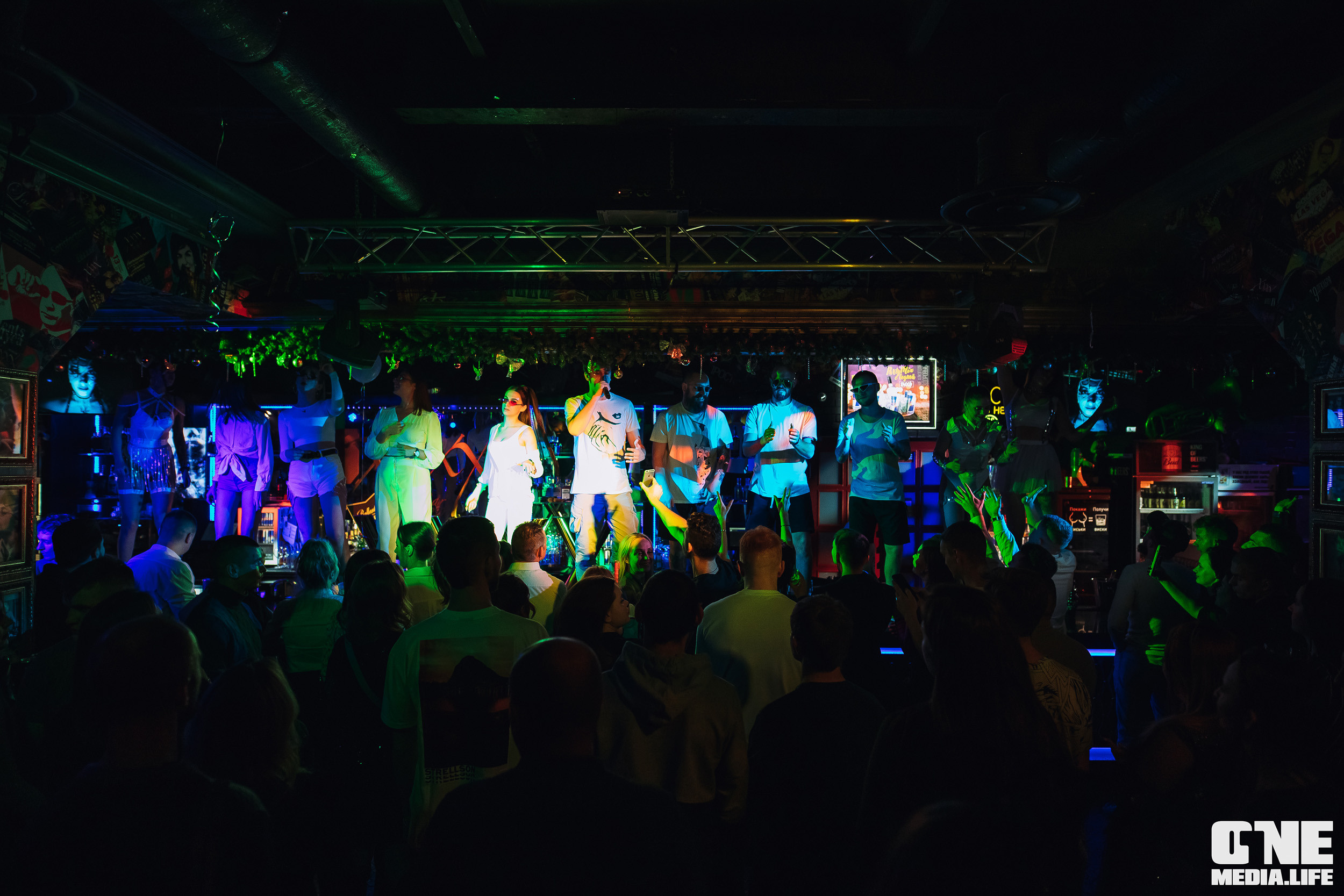 Фоторепортаж из экстрим бара XxxX. One Media Life: фоторепортажи, фотоотчеты с мероприятий и заведений
