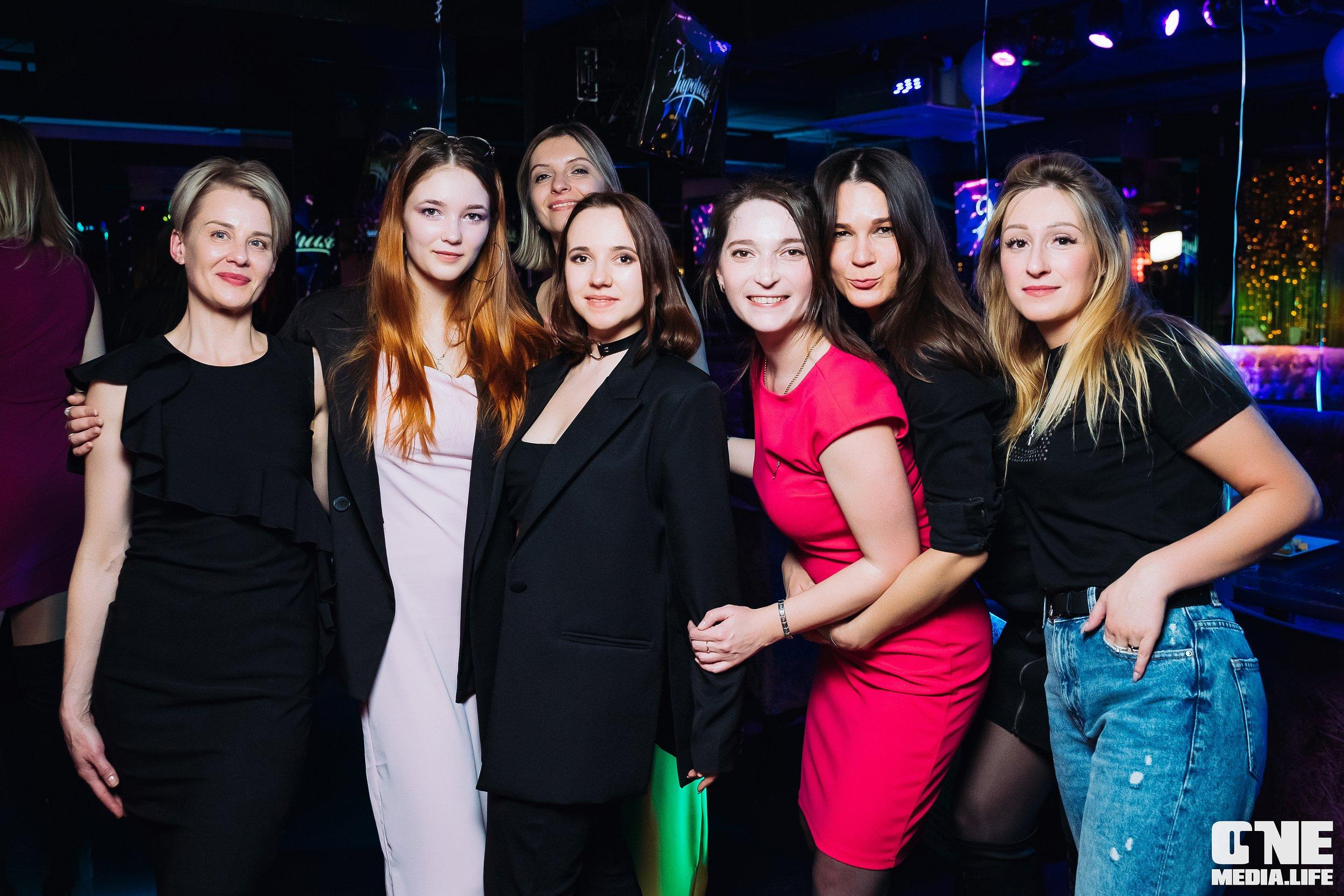 Фоторепортаж из караоке-клуба Эйфория. One Media Life: фоторепортажи, фотоотчеты с мероприятий и заведений