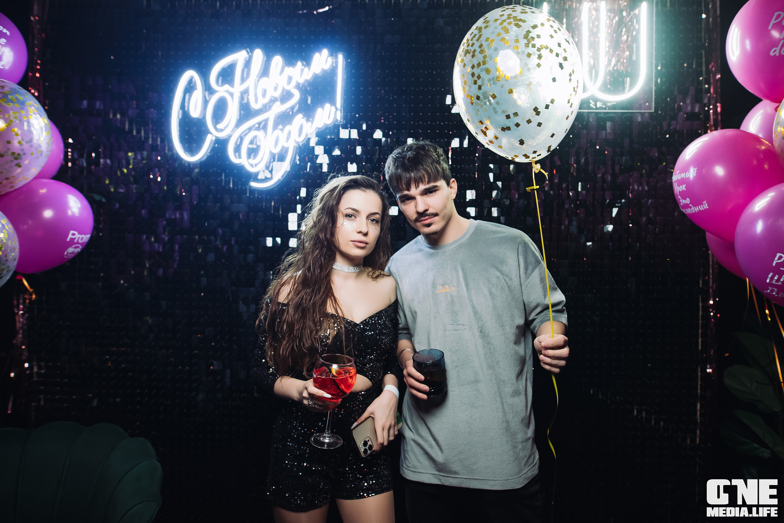 Фоторепортаж из DoubleU. One Media Life: фоторепортажи, фотоотчеты с мероприятий и заведений