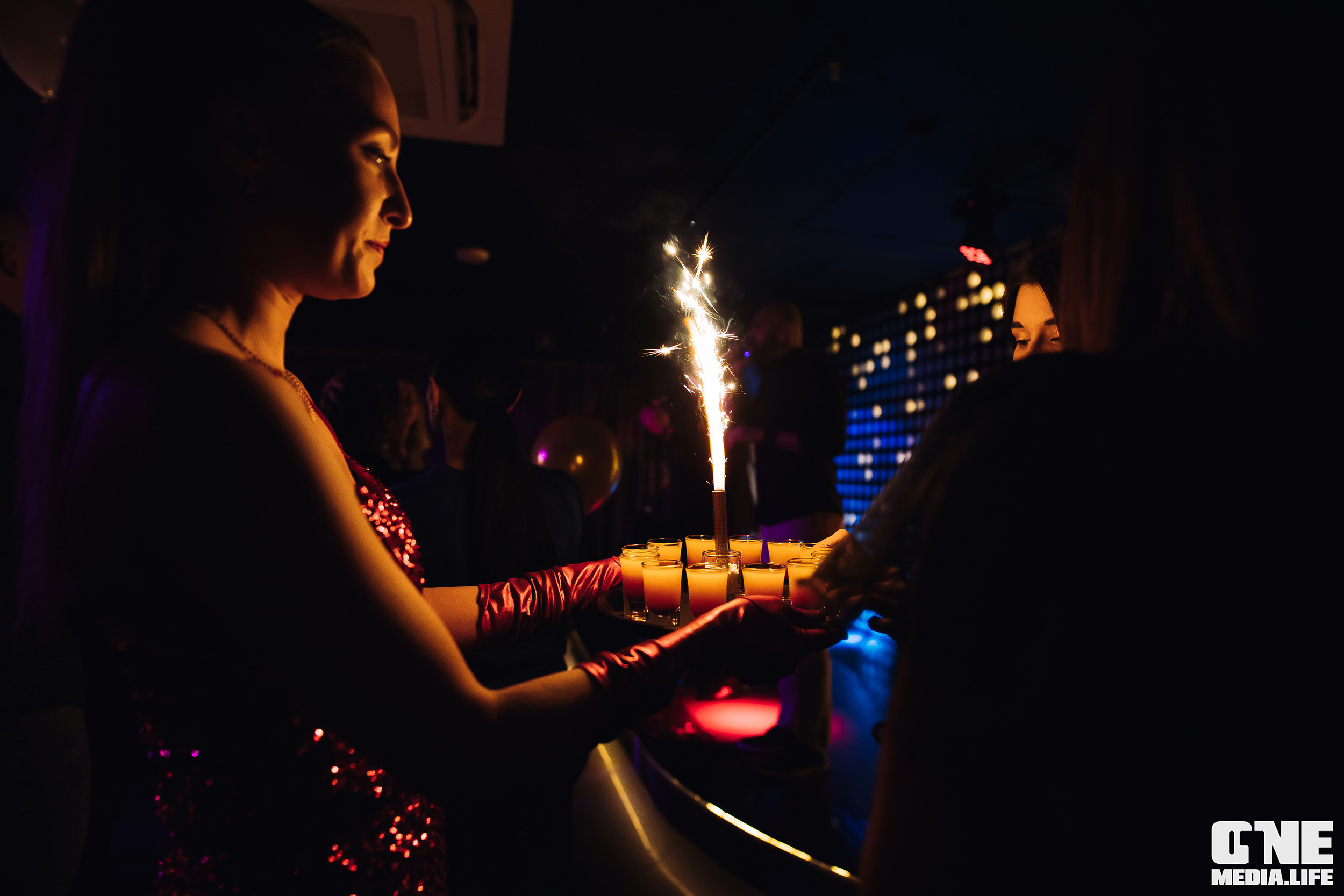 Фоторепортаж из караоке-клуба Эйфория. One Media Life: фоторепортажи, фотоотчеты с мероприятий и заведений