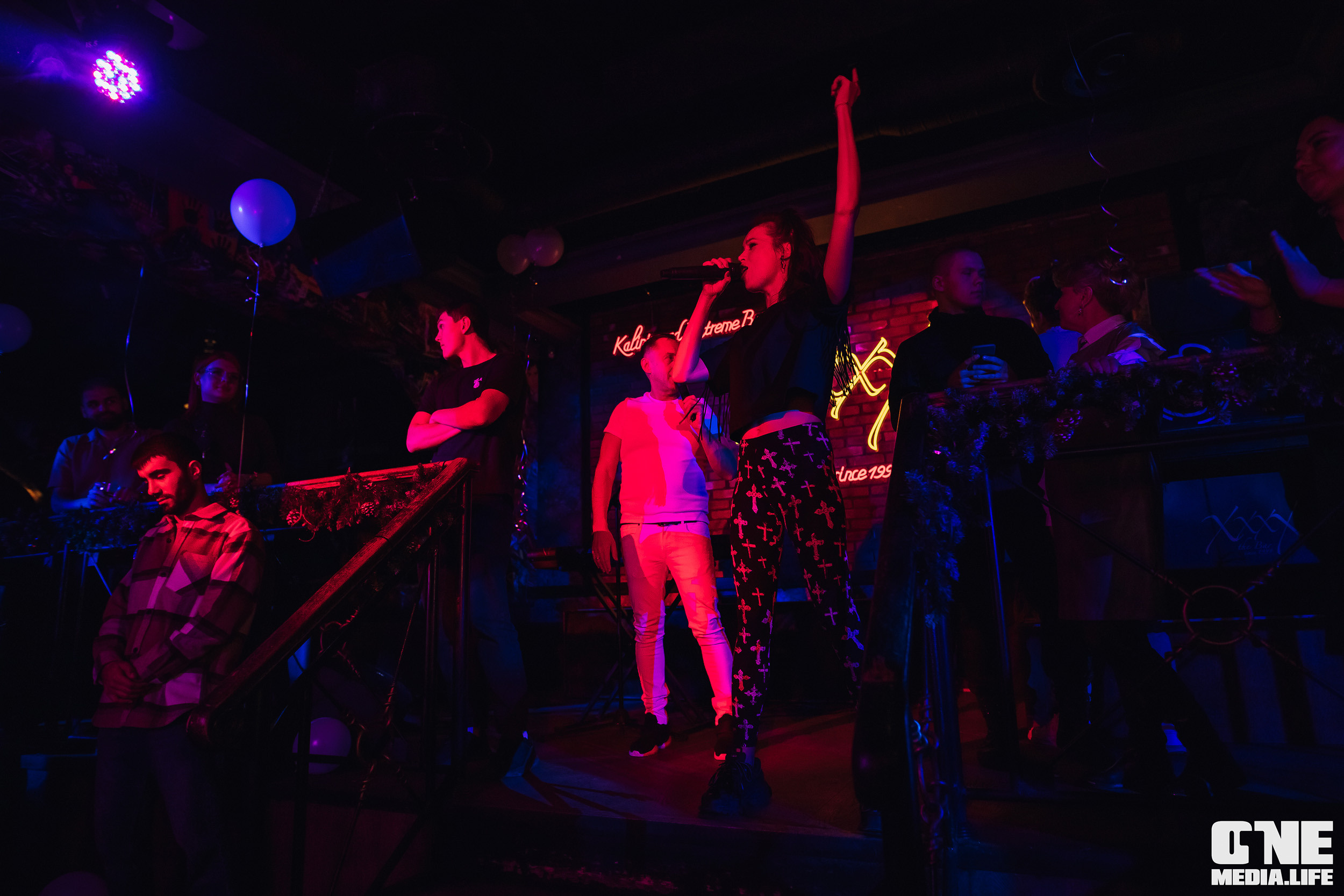 Фоторепортаж из экстрим бара XxxX. One Media Life: фоторепортажи, фотоотчеты с мероприятий и заведений