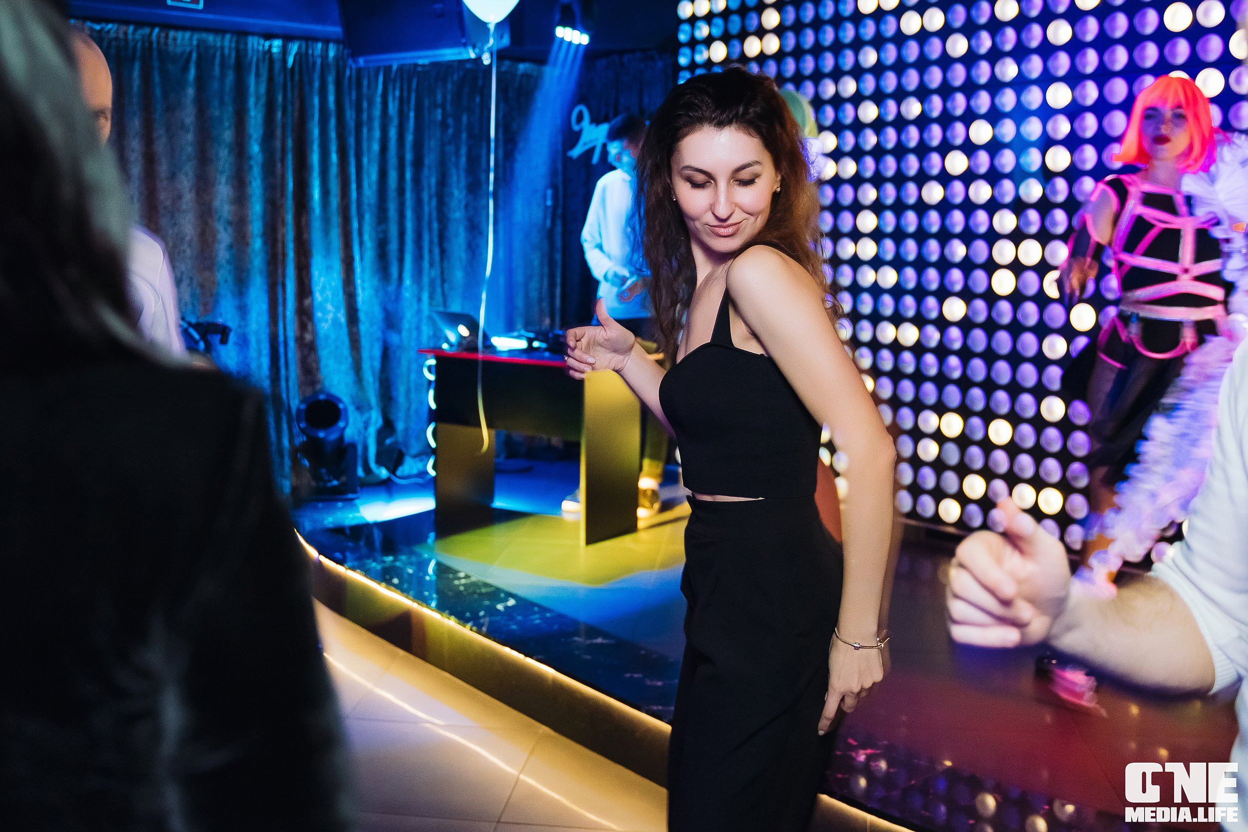 Фоторепортаж из караоке-клуба Эйфория. One Media Life: фоторепортажи, фотоотчеты с мероприятий и заведений